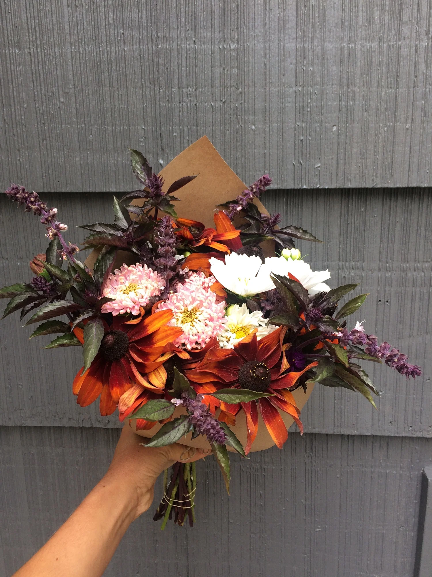 local flowers, sustainable, csa