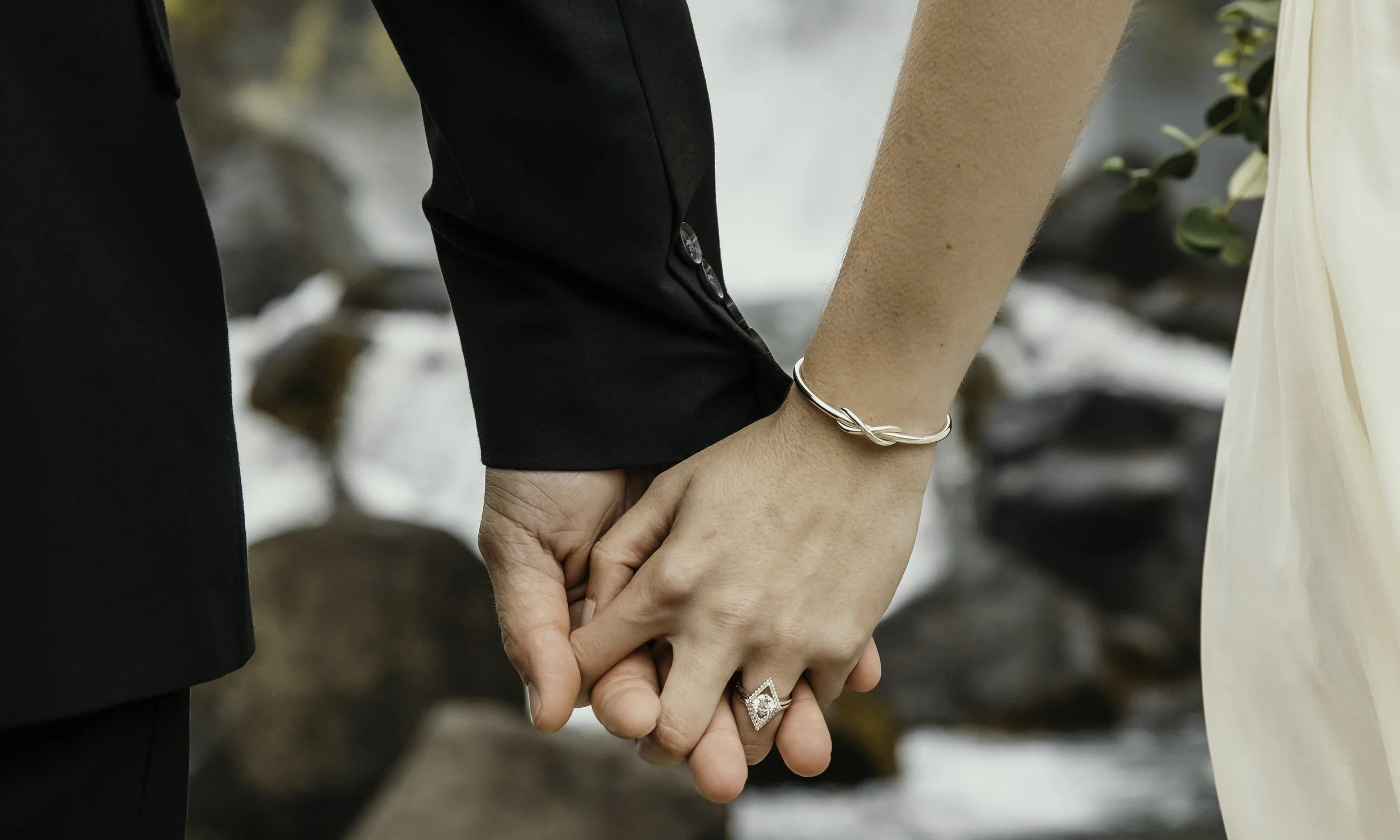 eloping-in-iceland.jpg