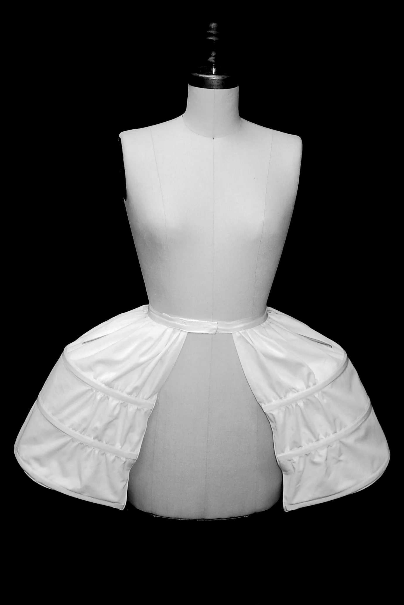 Period corsets pocket hoop form.JPG