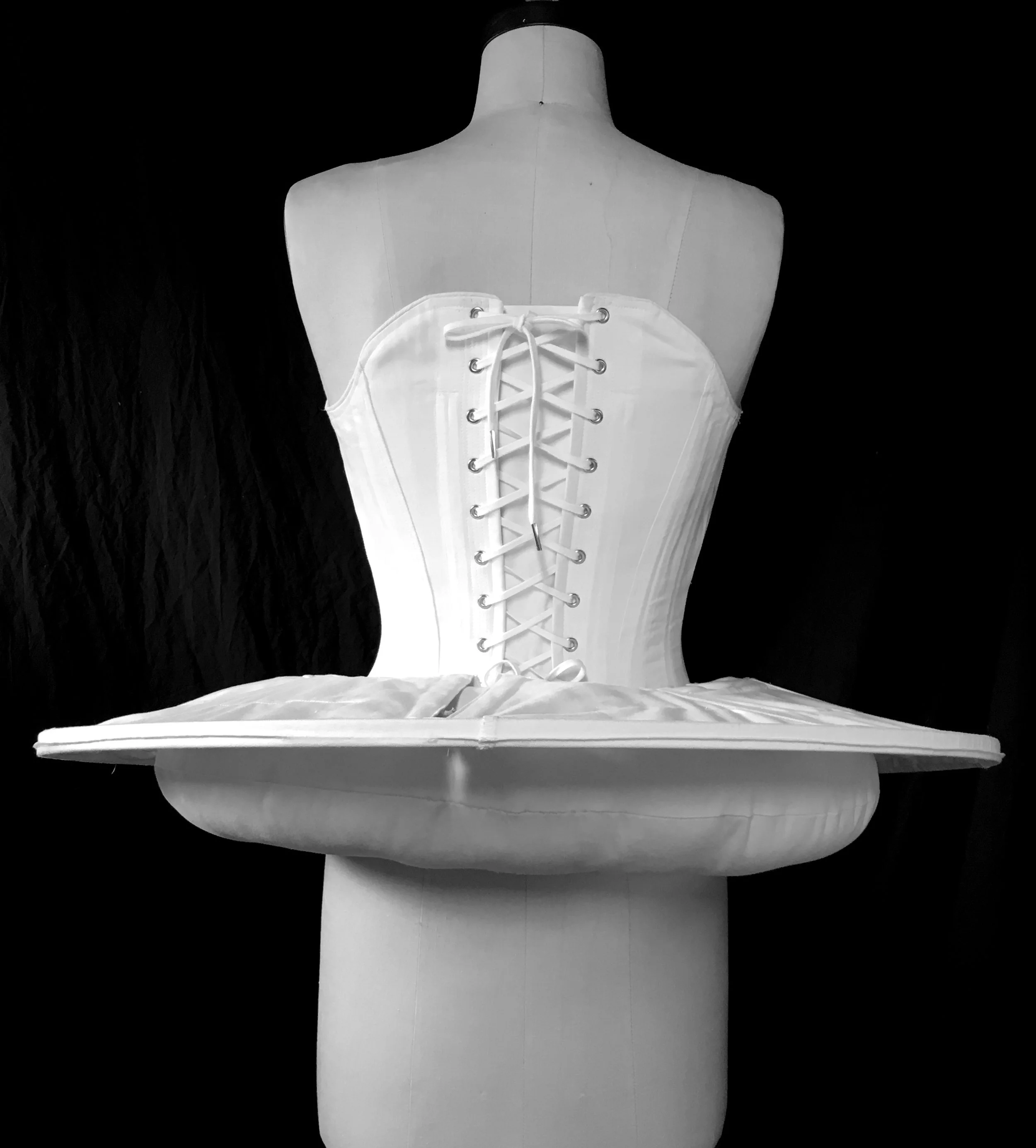 Period Corsets Drum Farthingale 4802-001.JPG