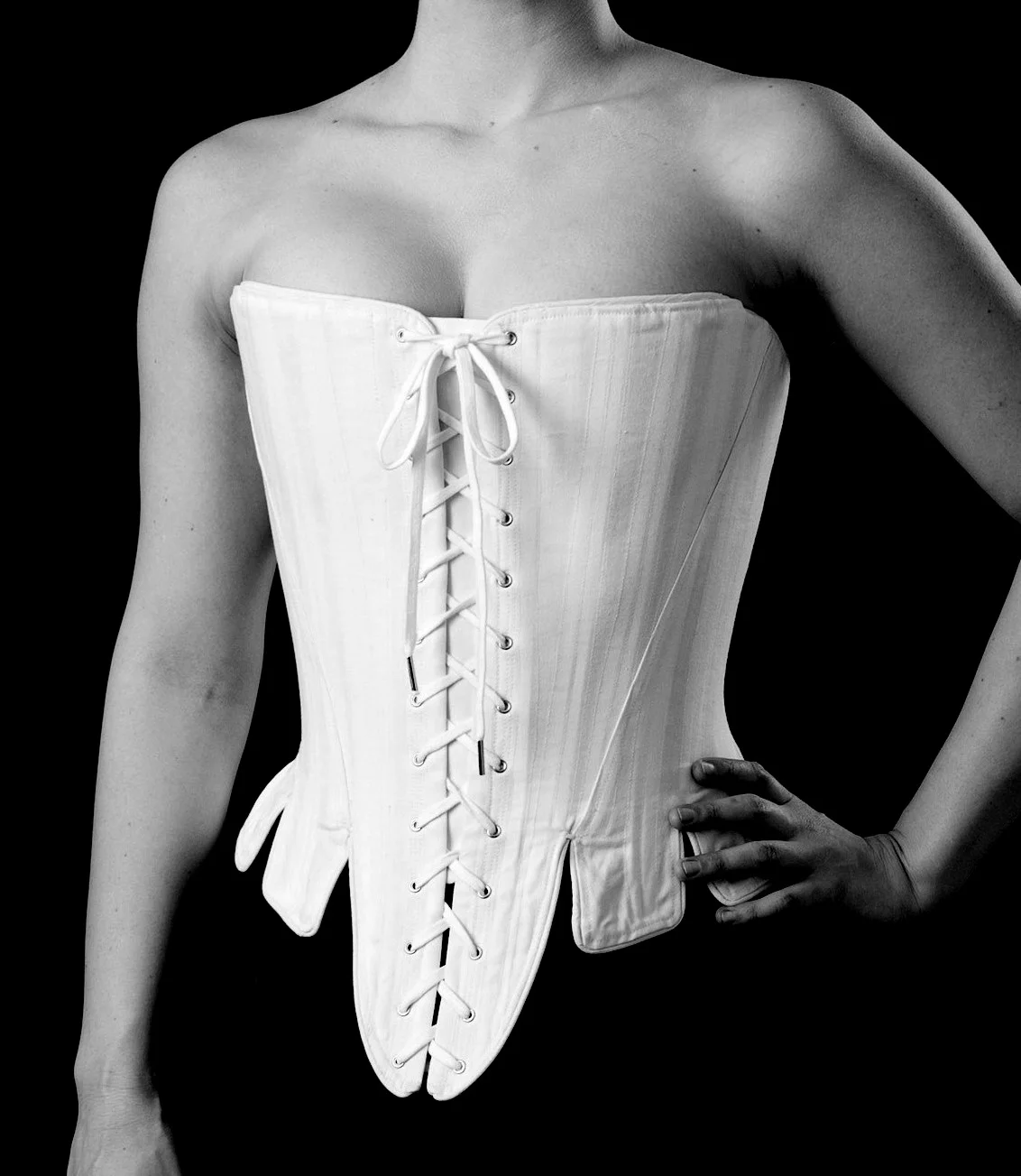 Period Corsets Elizabeth front.jpg