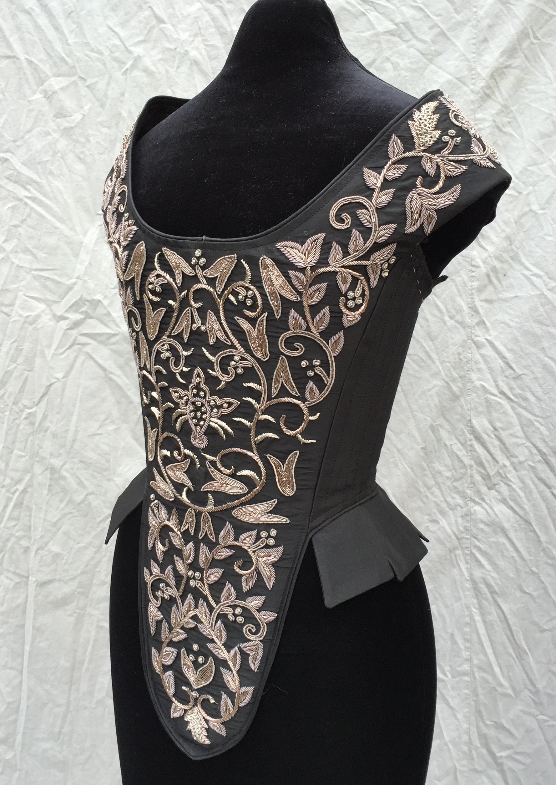 Boned bodice for Salem