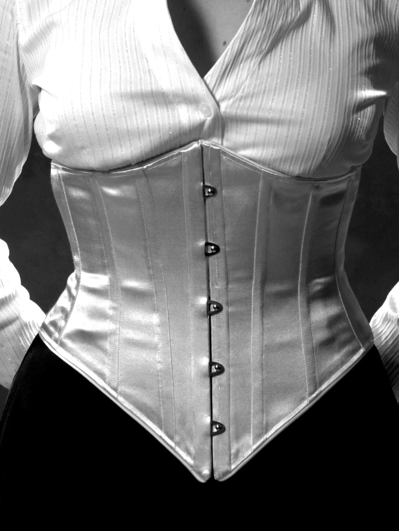 Period Corsets Lilly satin cf.jpg