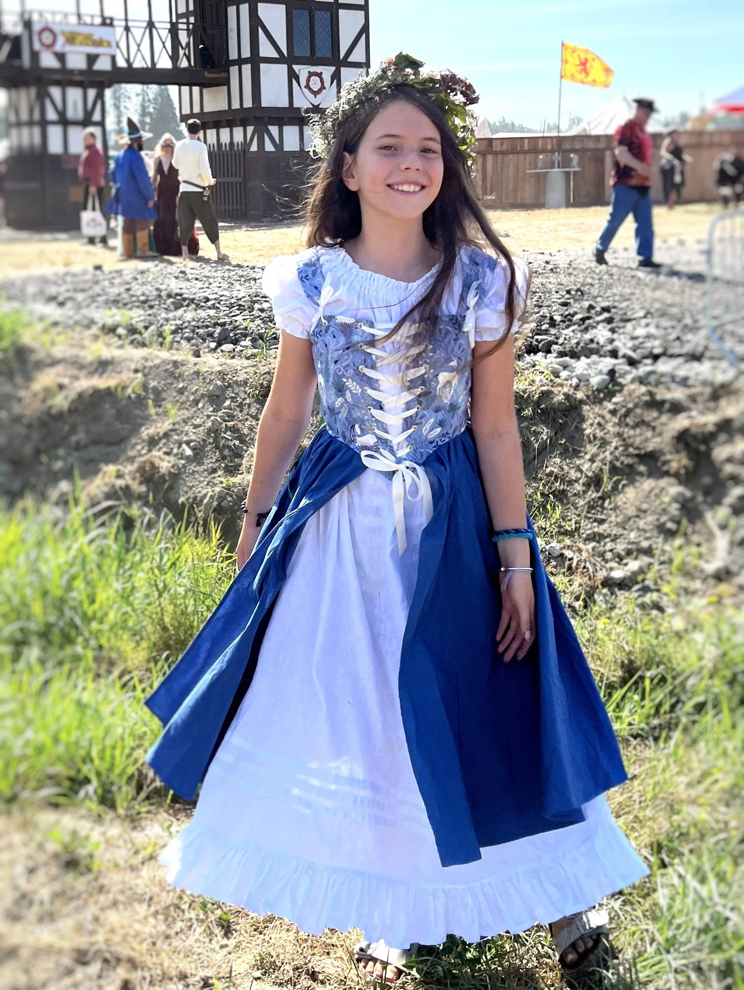 chinese dress ladies Renaissance Faire Must Have Full Costume Irish Dress & Mythic Chemise 1X/2X / Rose main image 0