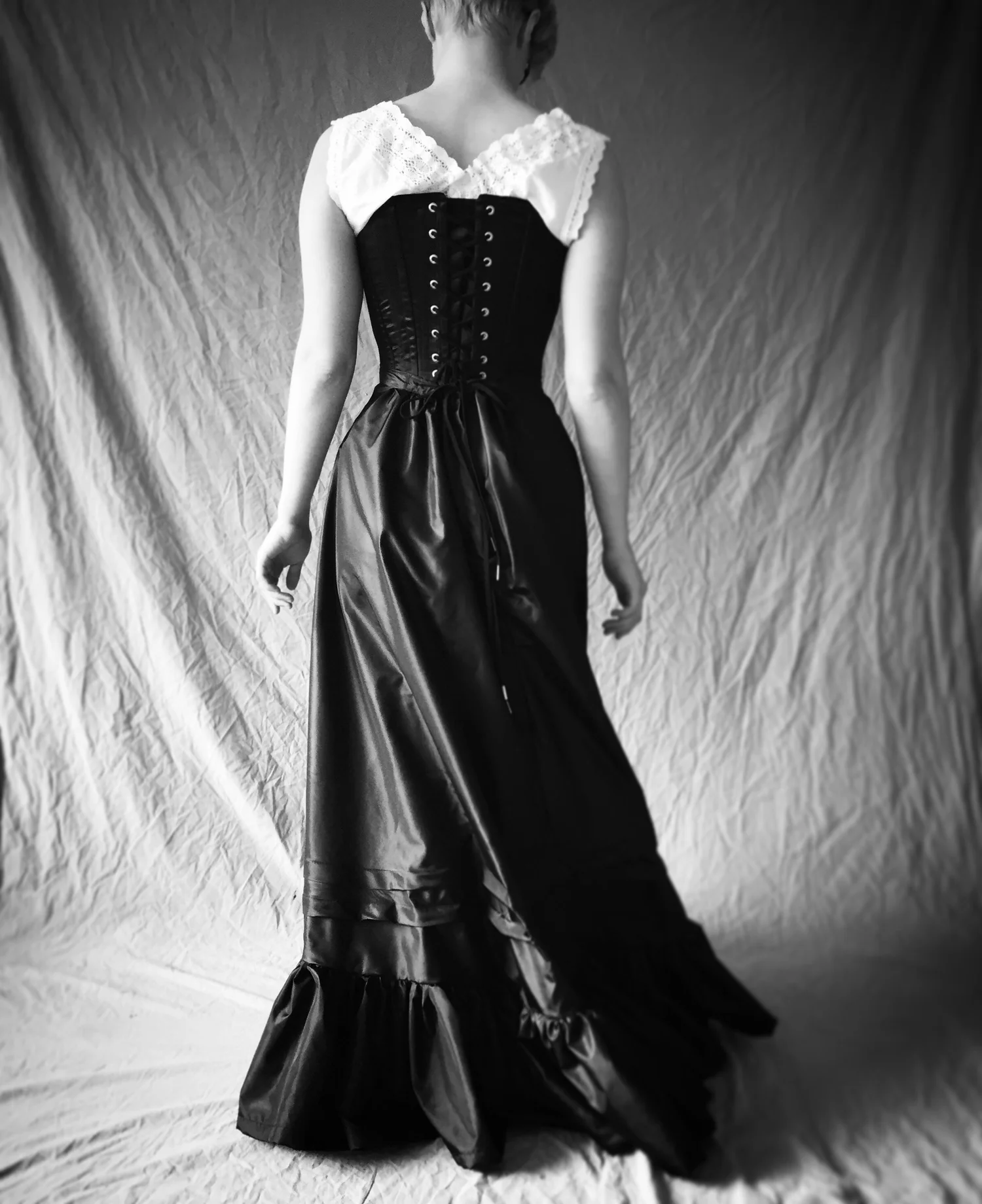 black women petticoat dress 1800 #0125 Regency Underwear incl. Chemise, Corset and Sewing Pattern Size US 8-30 (EU 34-56) PDF Download (3m) Steel boning 3/8 (10mm) wide 1800s Ladies Black Cotton Petticoat