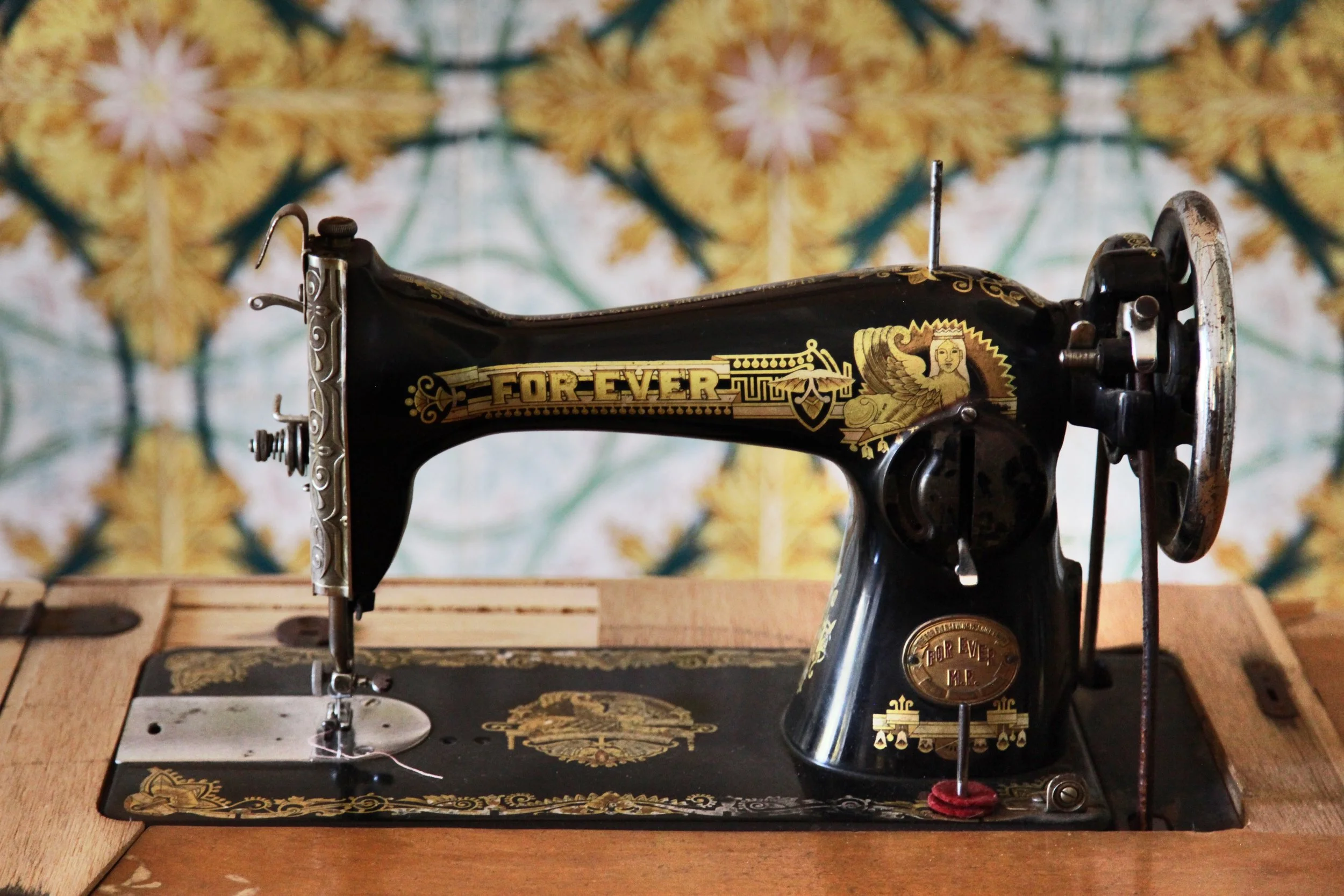 Singer Sewing Machine, Private Home, Havana, Cuba 2015 (Still Life 7)