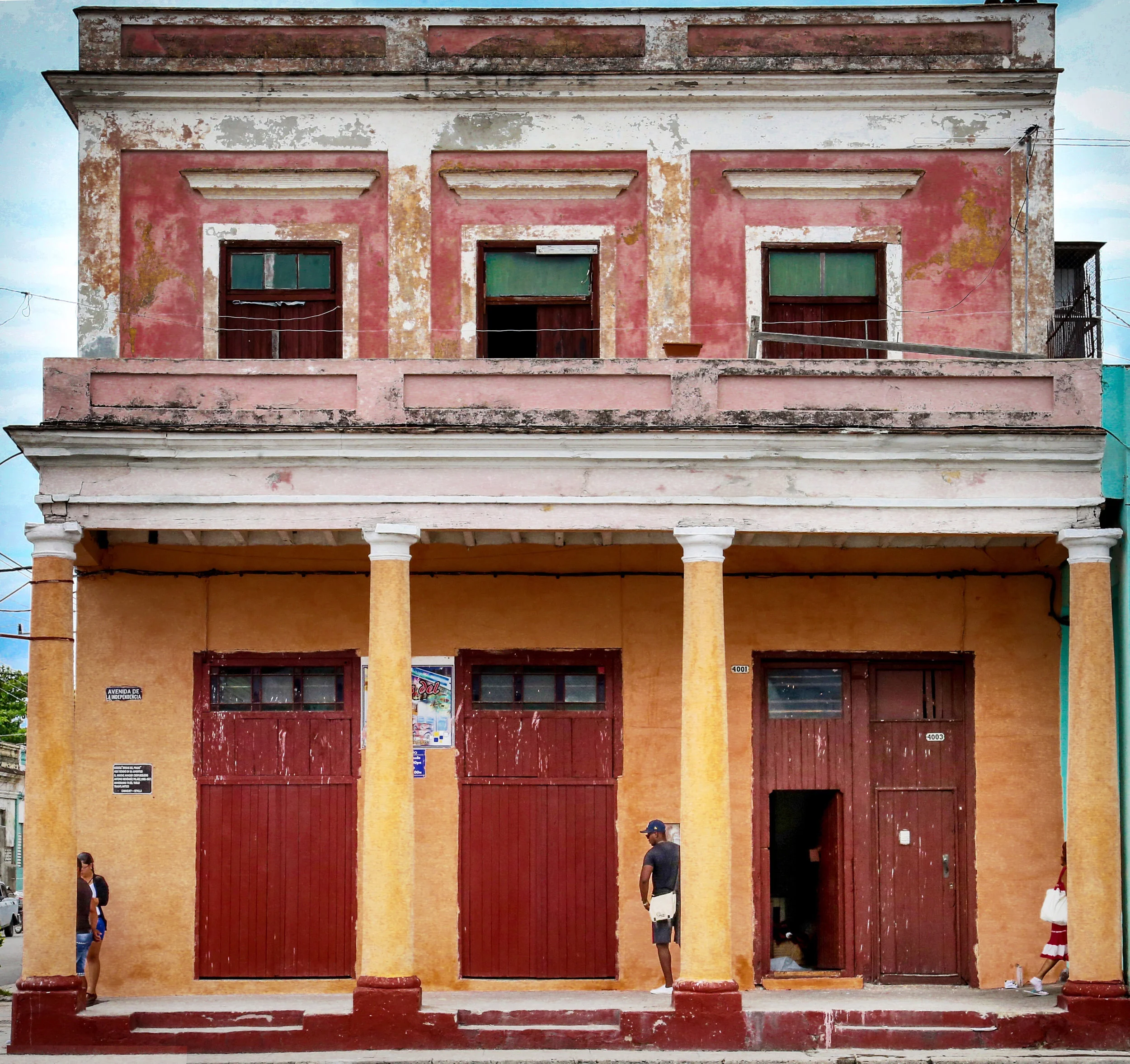 Exteriors 11.jpg