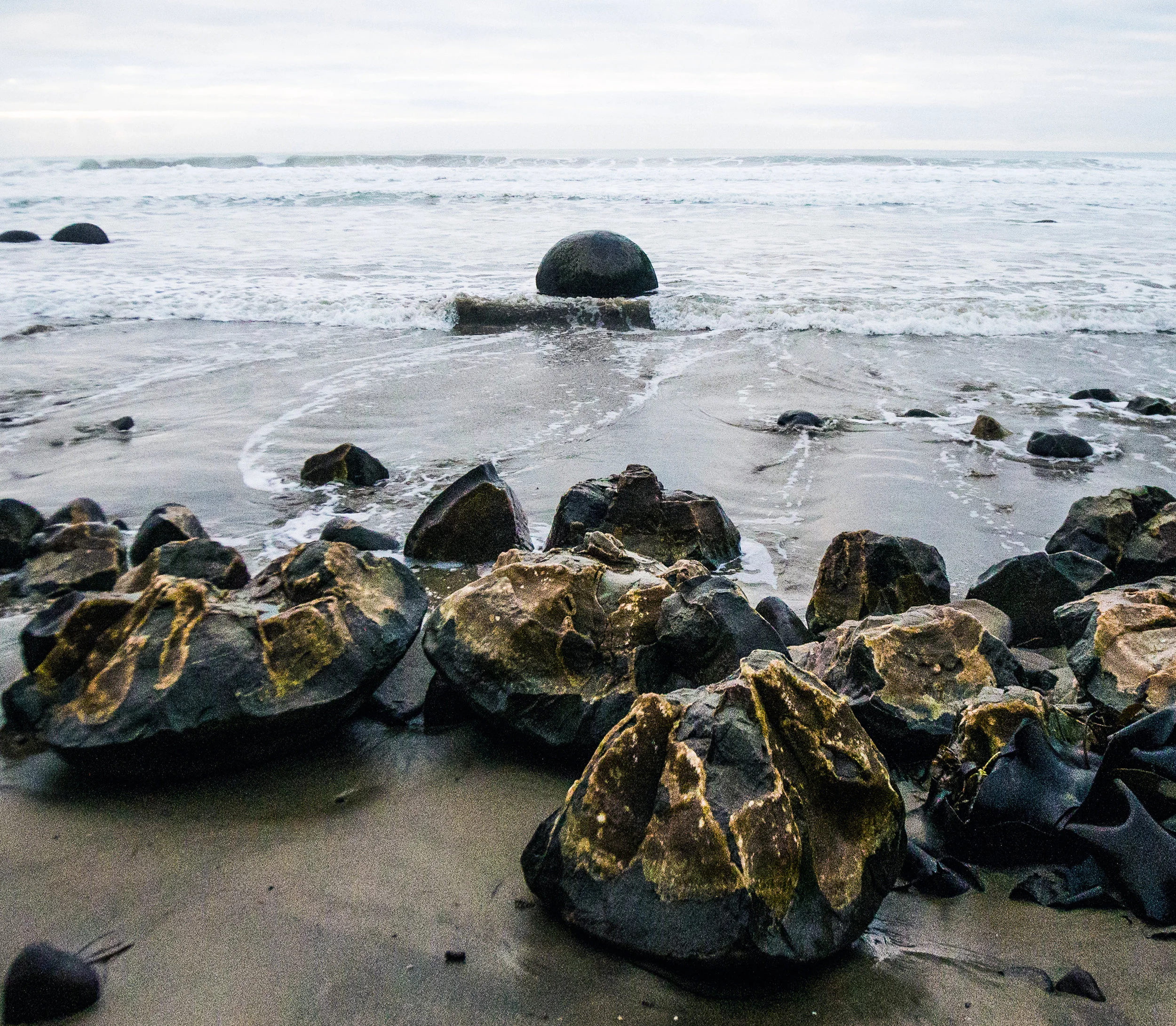 Unique Rock Formations, Moeraki Beach, South Island, New Zealand 2017 (Natural Landscapes 22)
