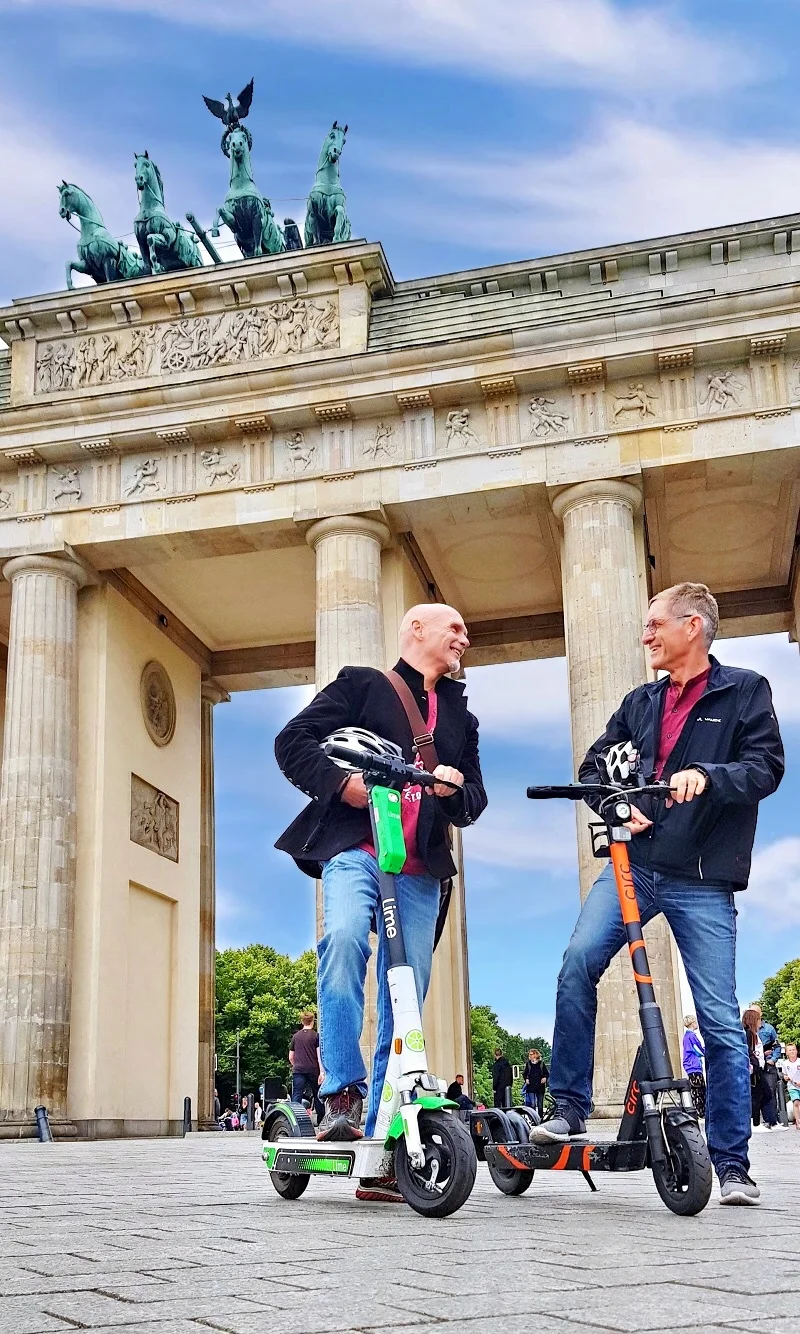 E_Scooter_Brandenburger Tor.jpg