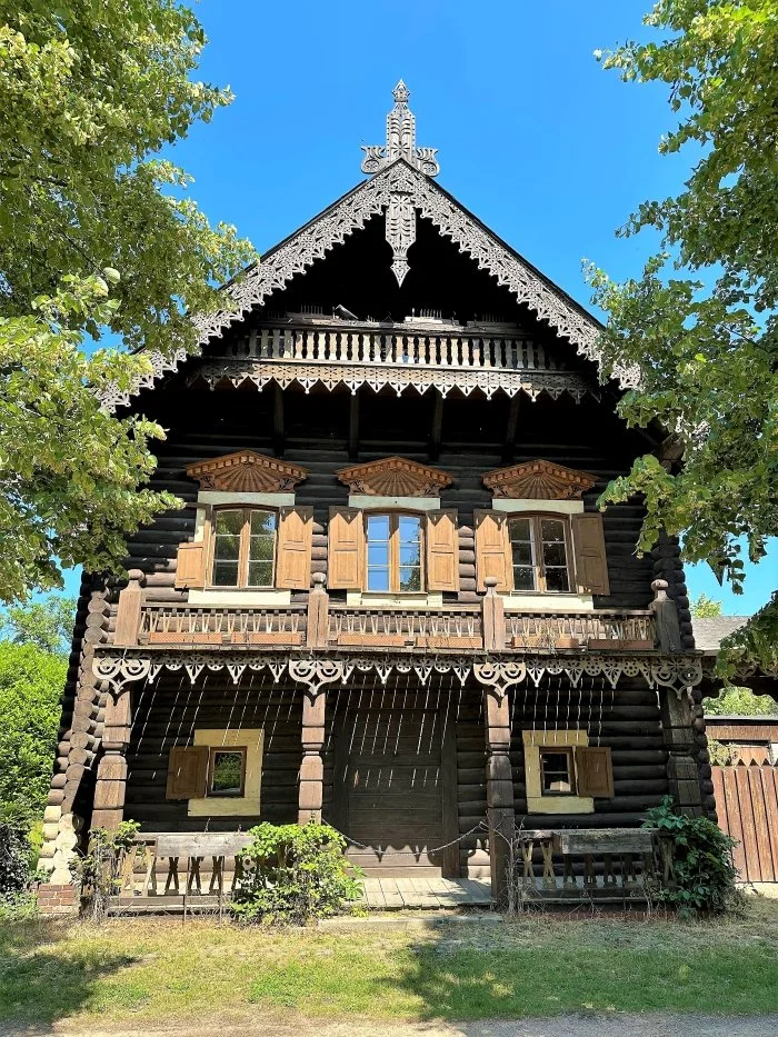 Kolonie Alexandrowka Potsdam, Holzhaus