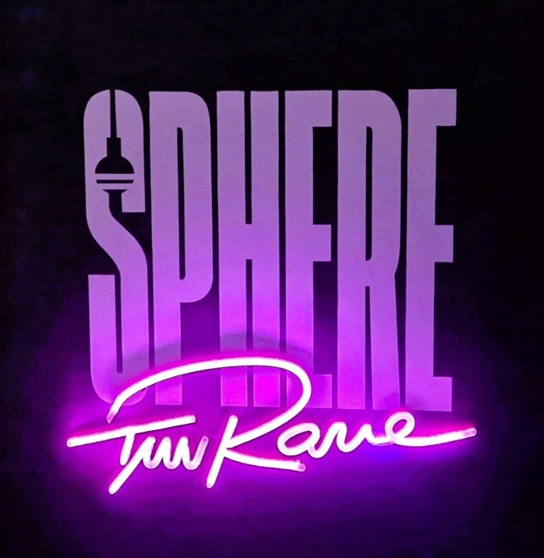 Morgenpost-Menü Oktober 2025 - Sphere Tim Raue, Leuchtreklame