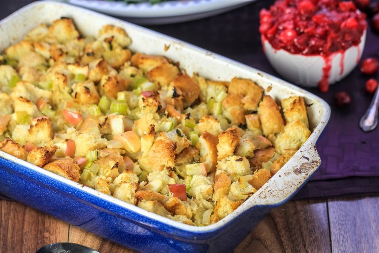 Apple+&+Sausage+Stuffing.jpg