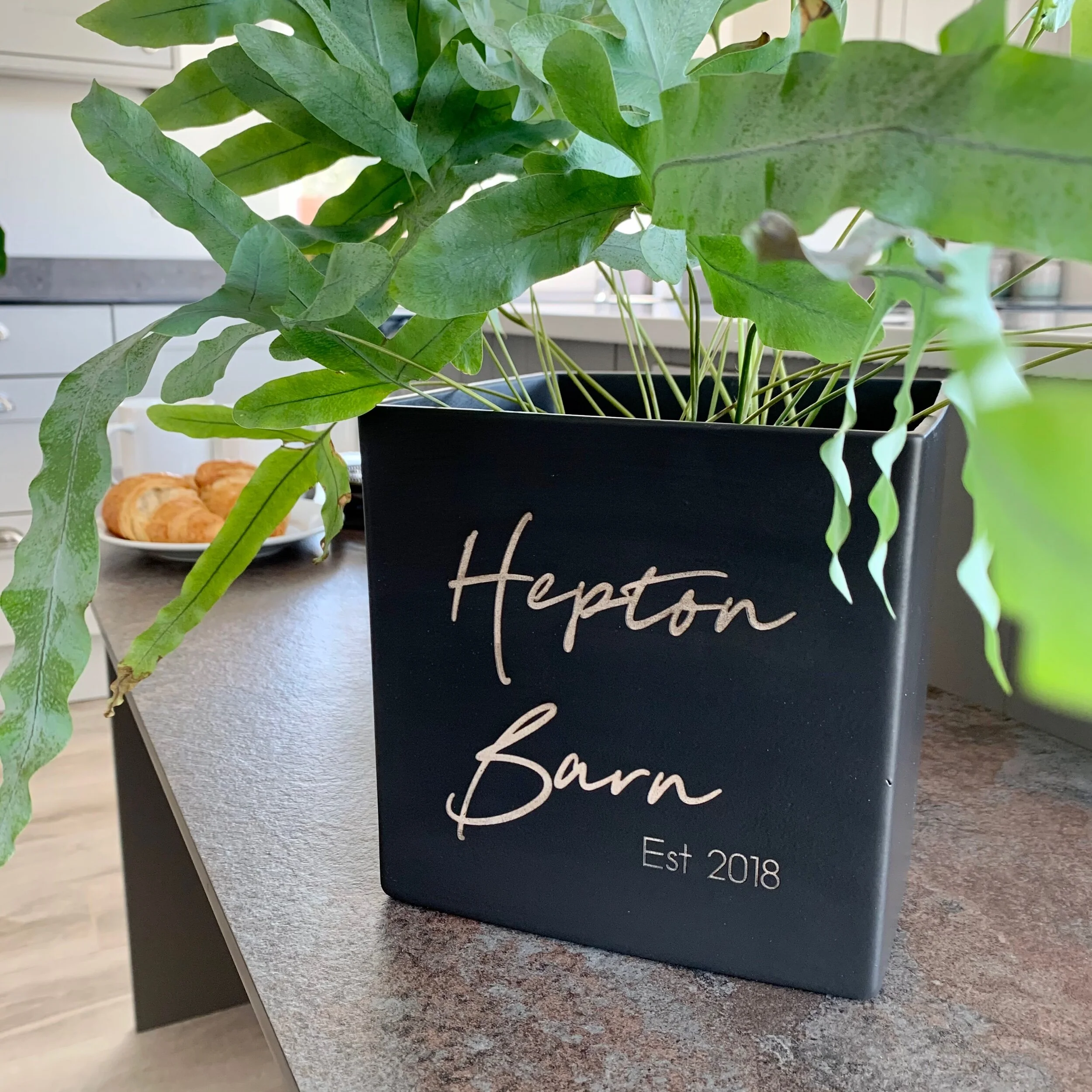 68AEAC66-12CE-4D7A-9463-BA21905B16C7