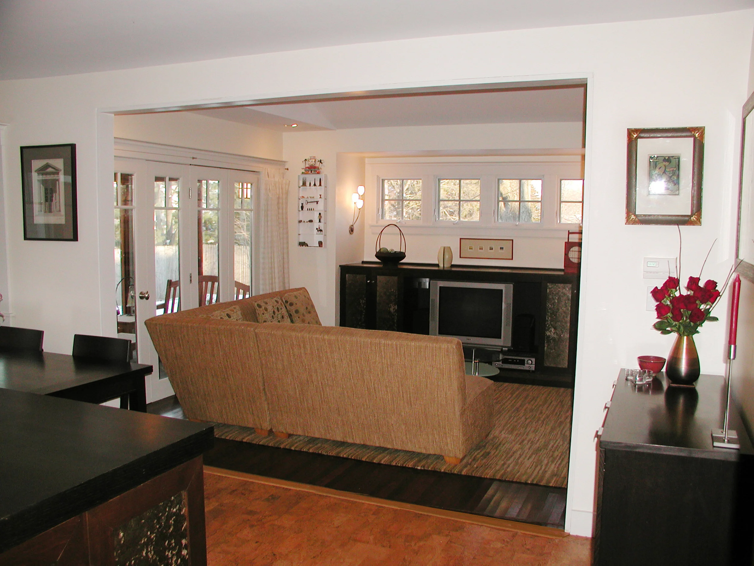 2sqfamily room from mudroom.JPG