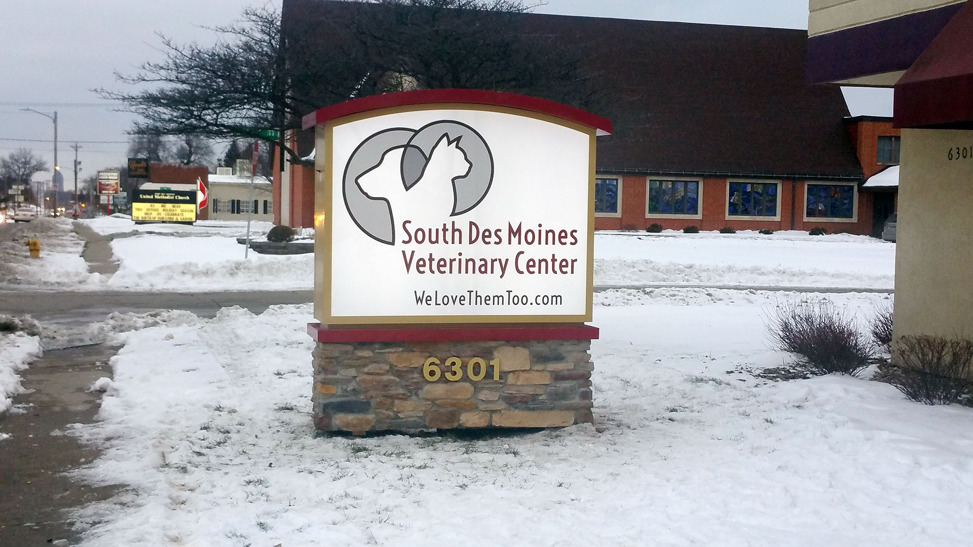 South Des Moines Veterinary Center