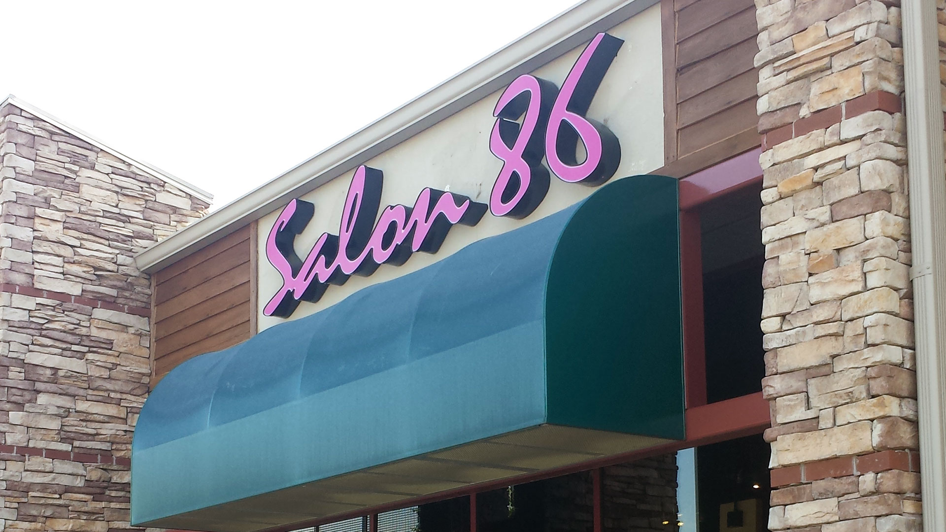 Salon 86