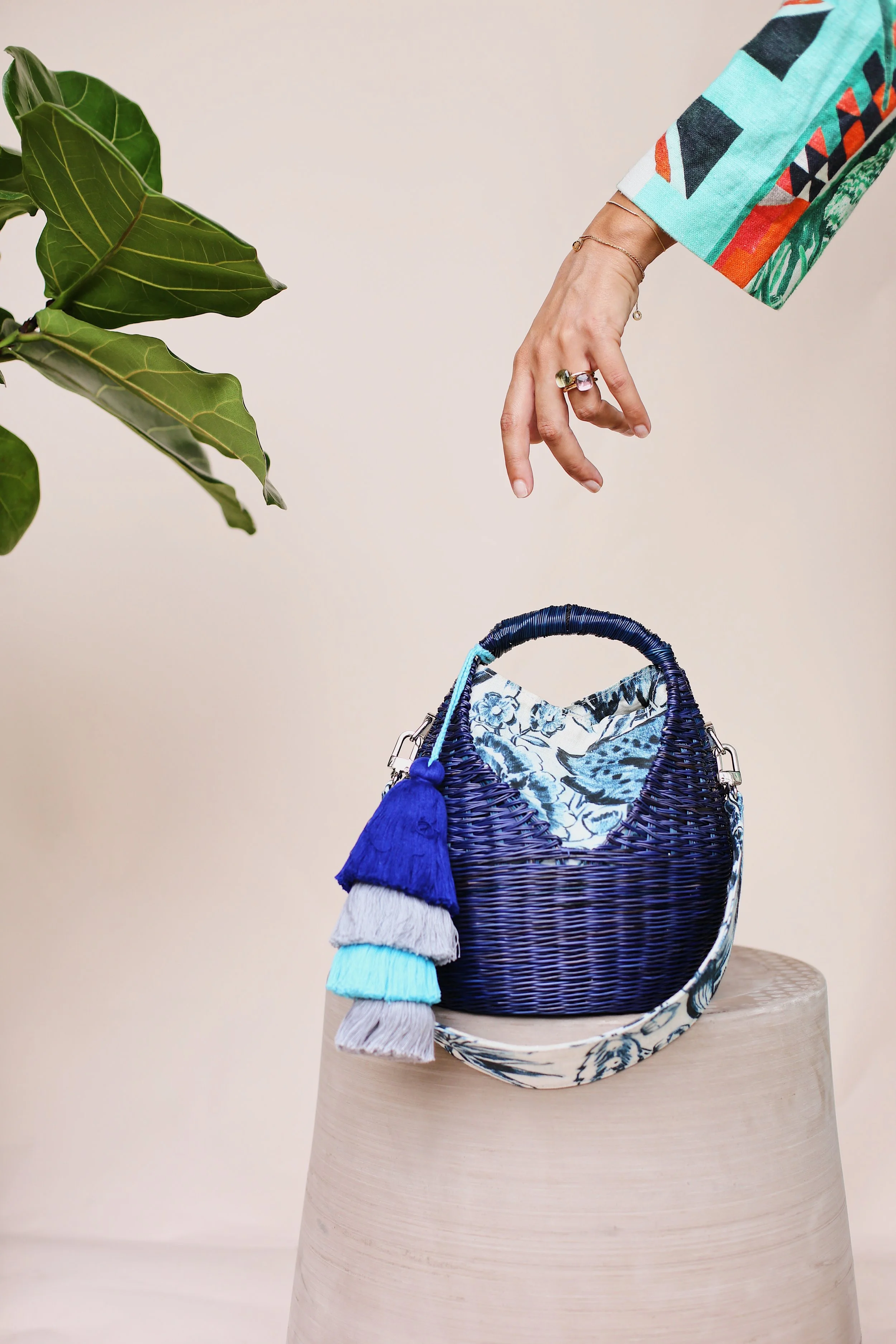 FLORESCATAY_HEART_BASKET_4.jpg