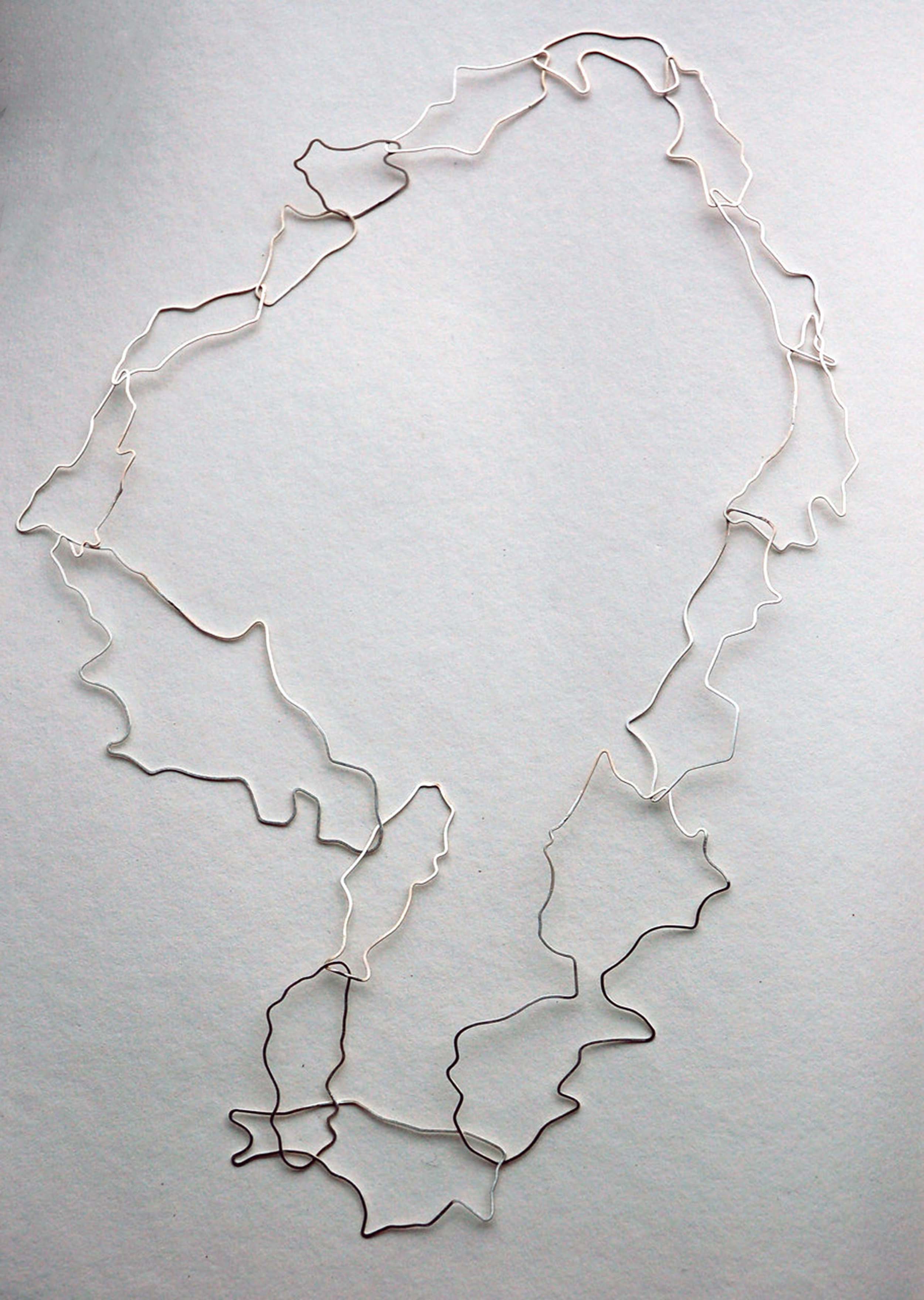 ebb long oyster chain detail.jpg
