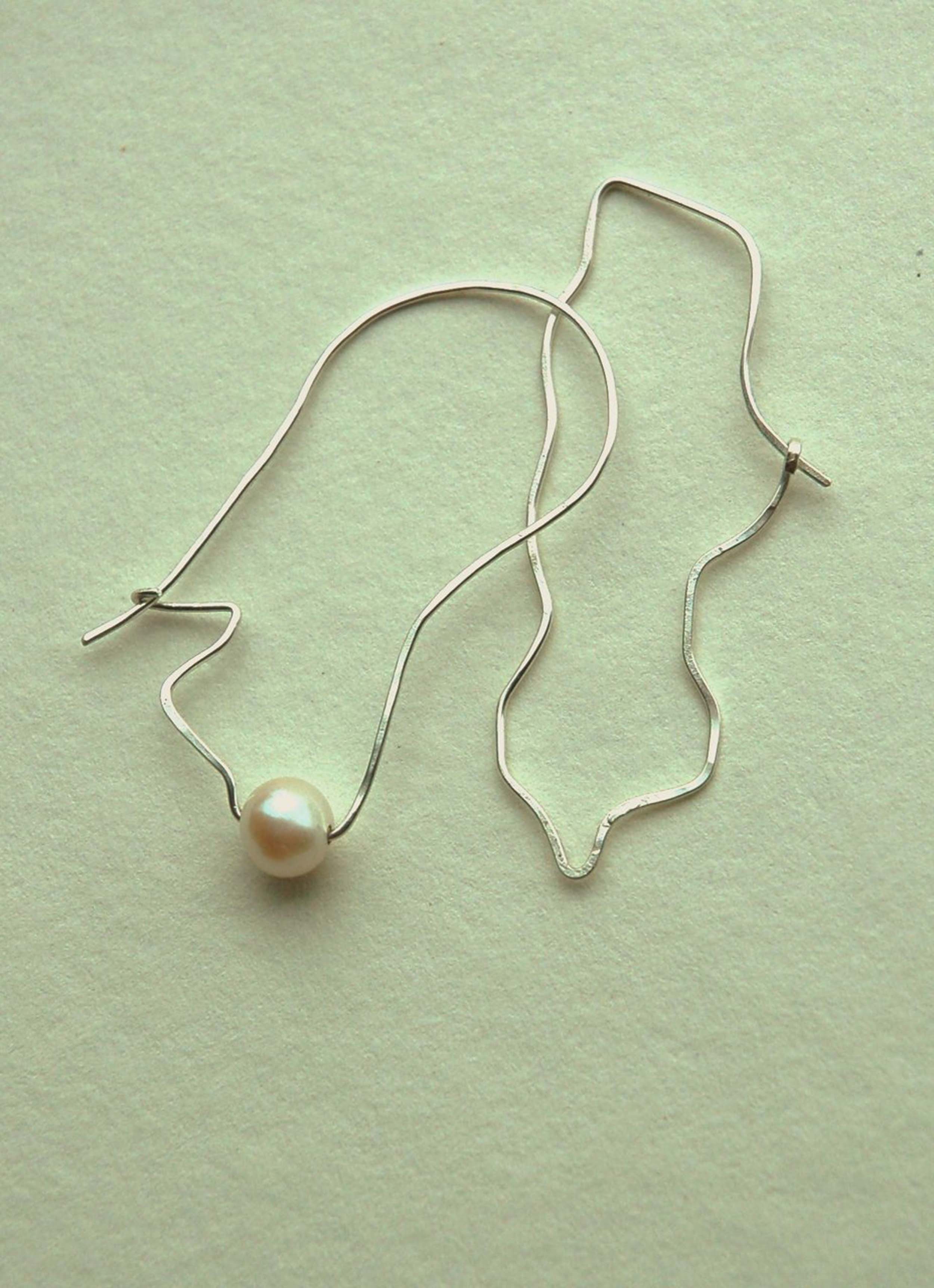 ebb pearl earrings.jpg
