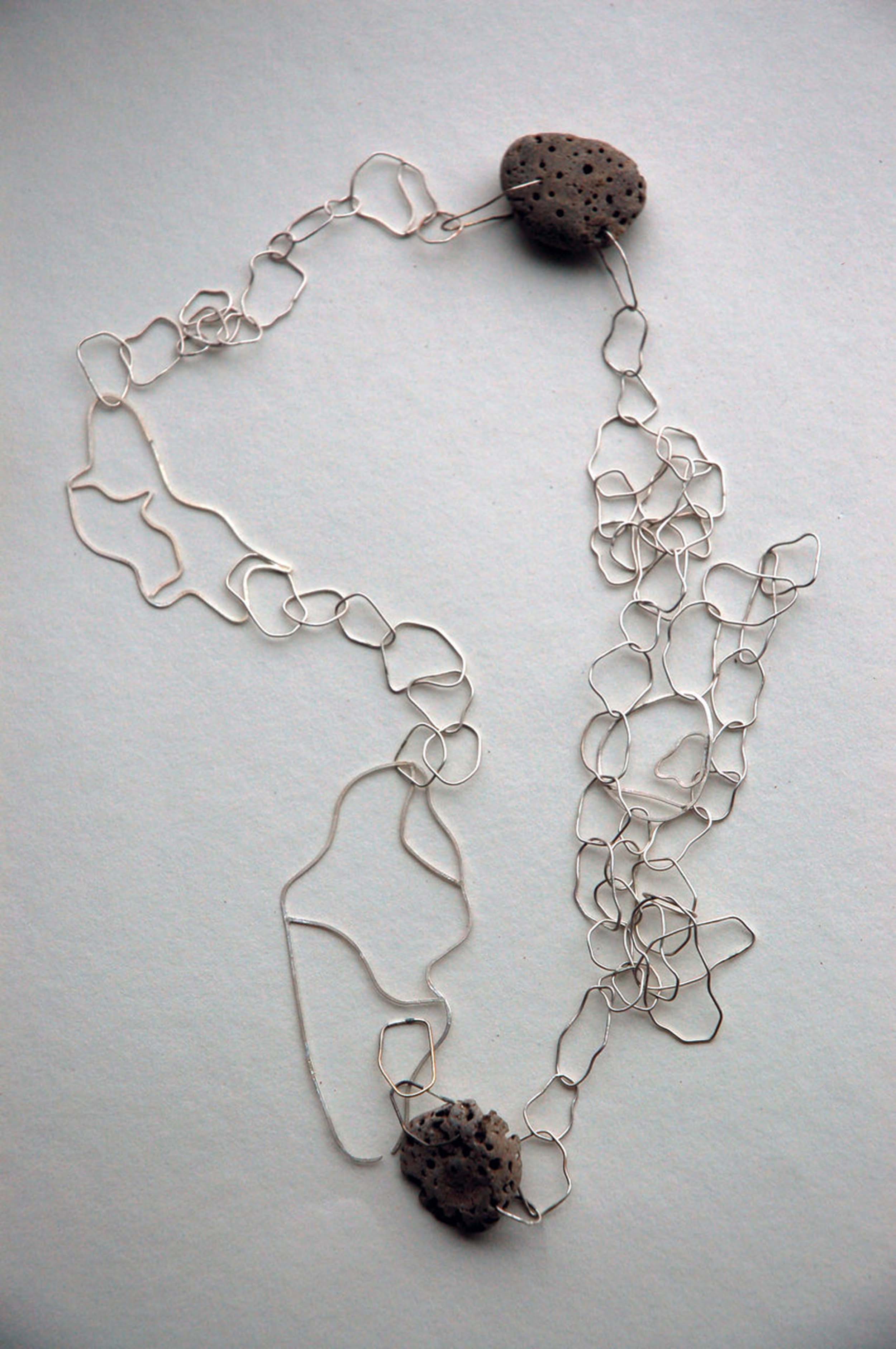 ebb stone chain detail.jpg