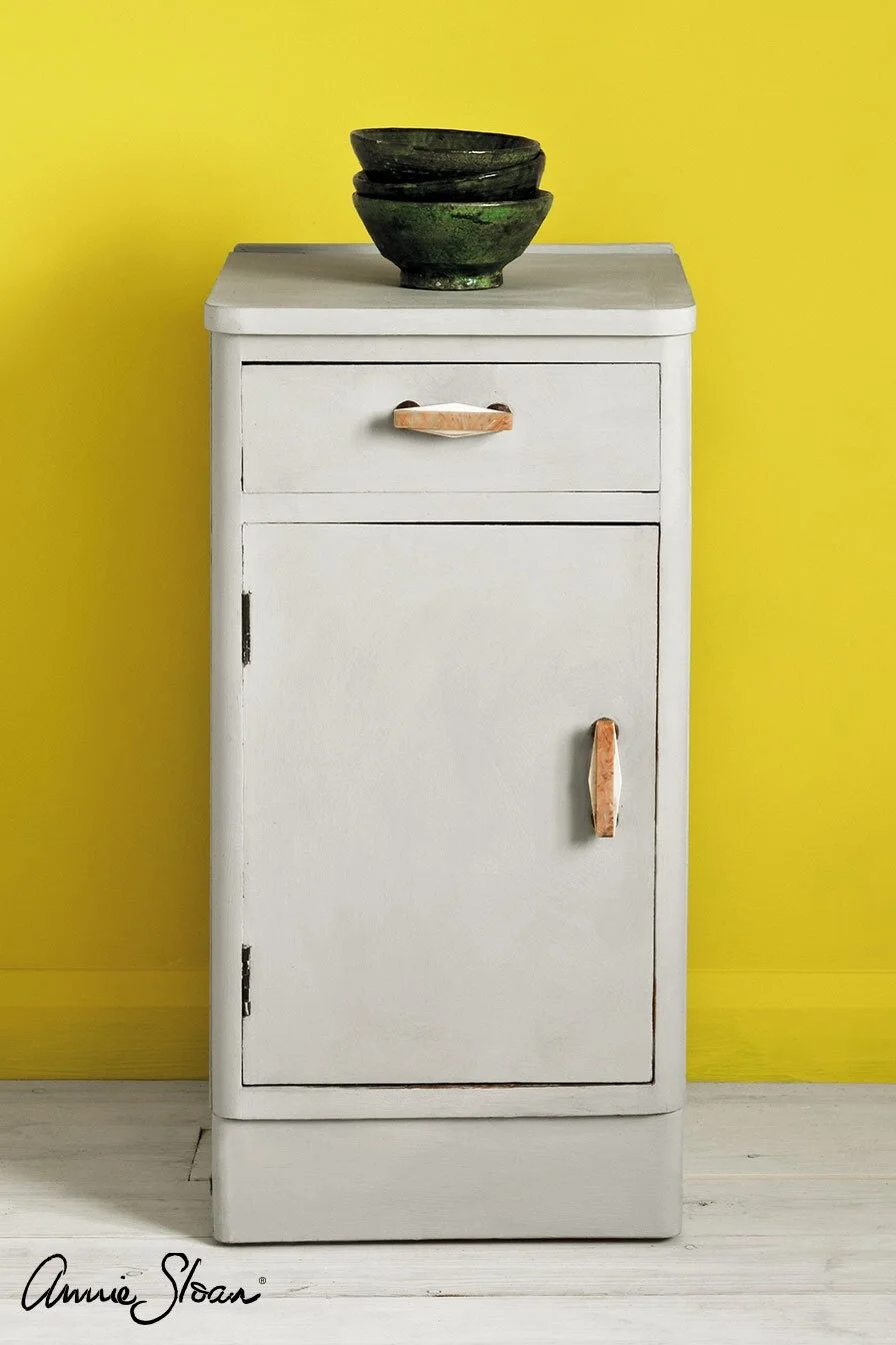 annie sloan paris grey dresser Annie Sloan Paris gray with graphite wash, dark wax