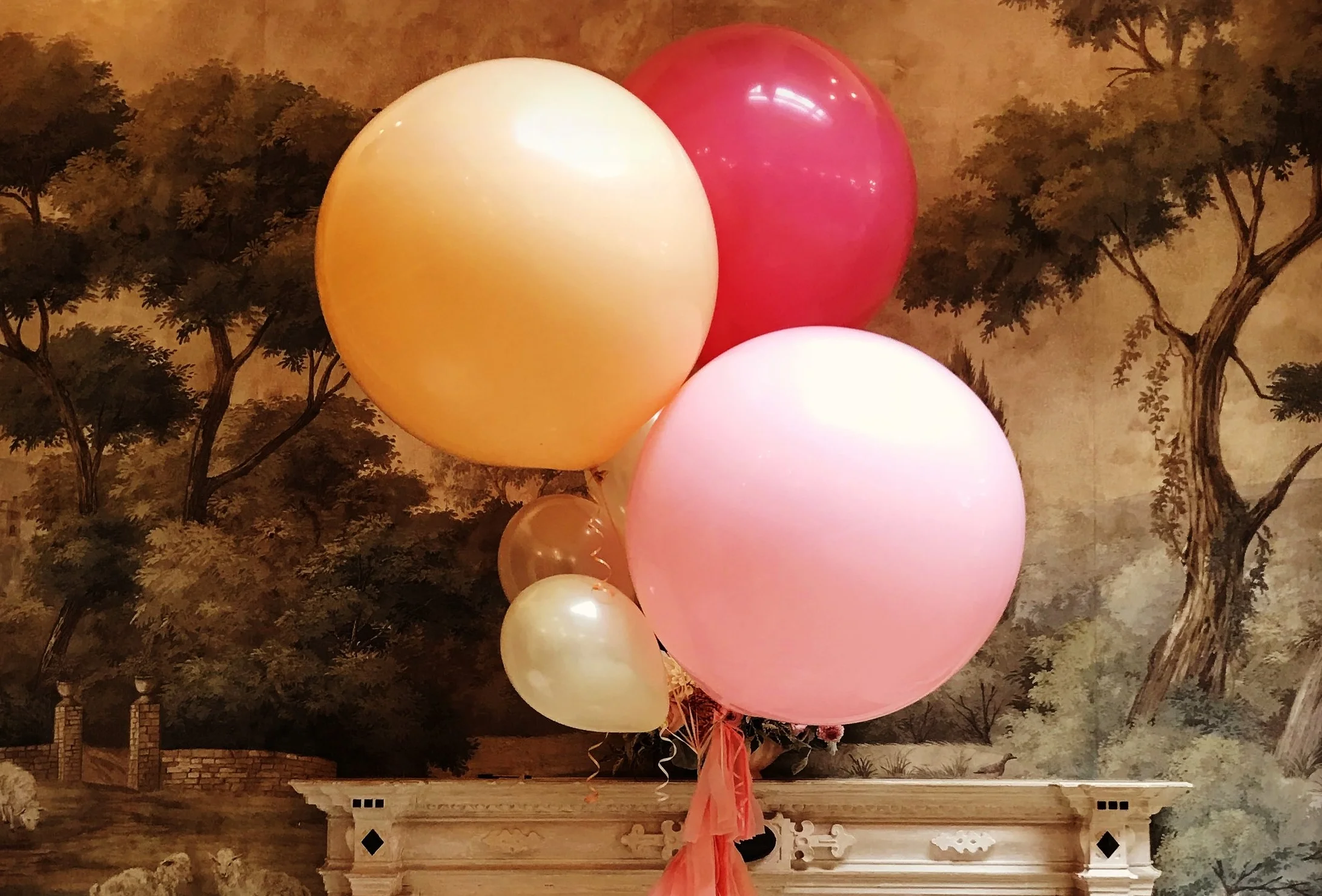 Giant Balloon Display .JPG