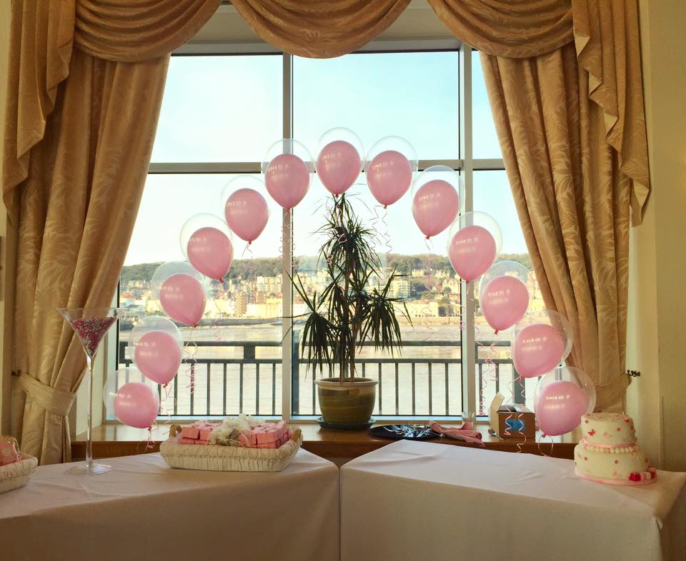 Double Bubble Balloon Arch