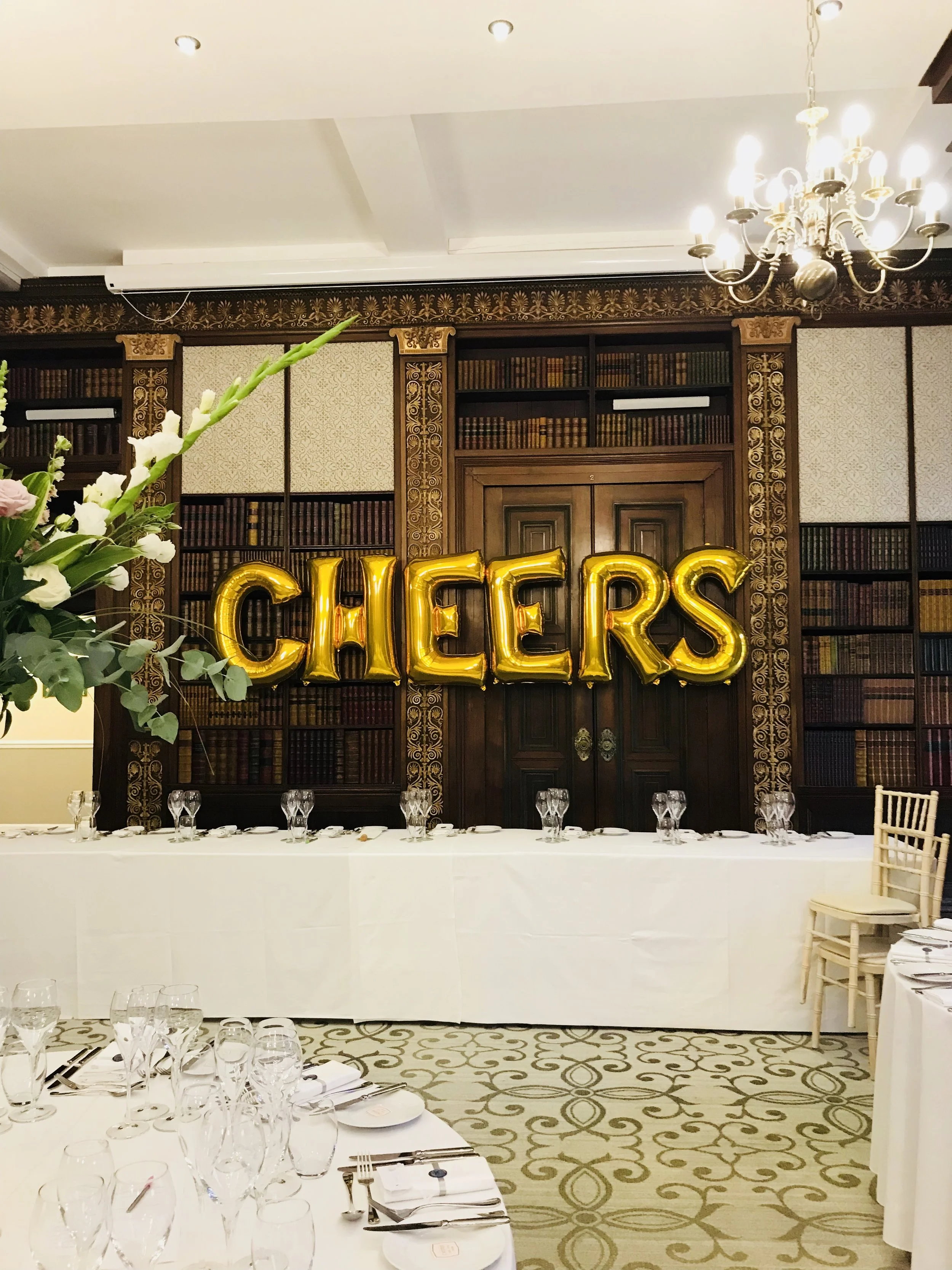 Cheers Balloon Display