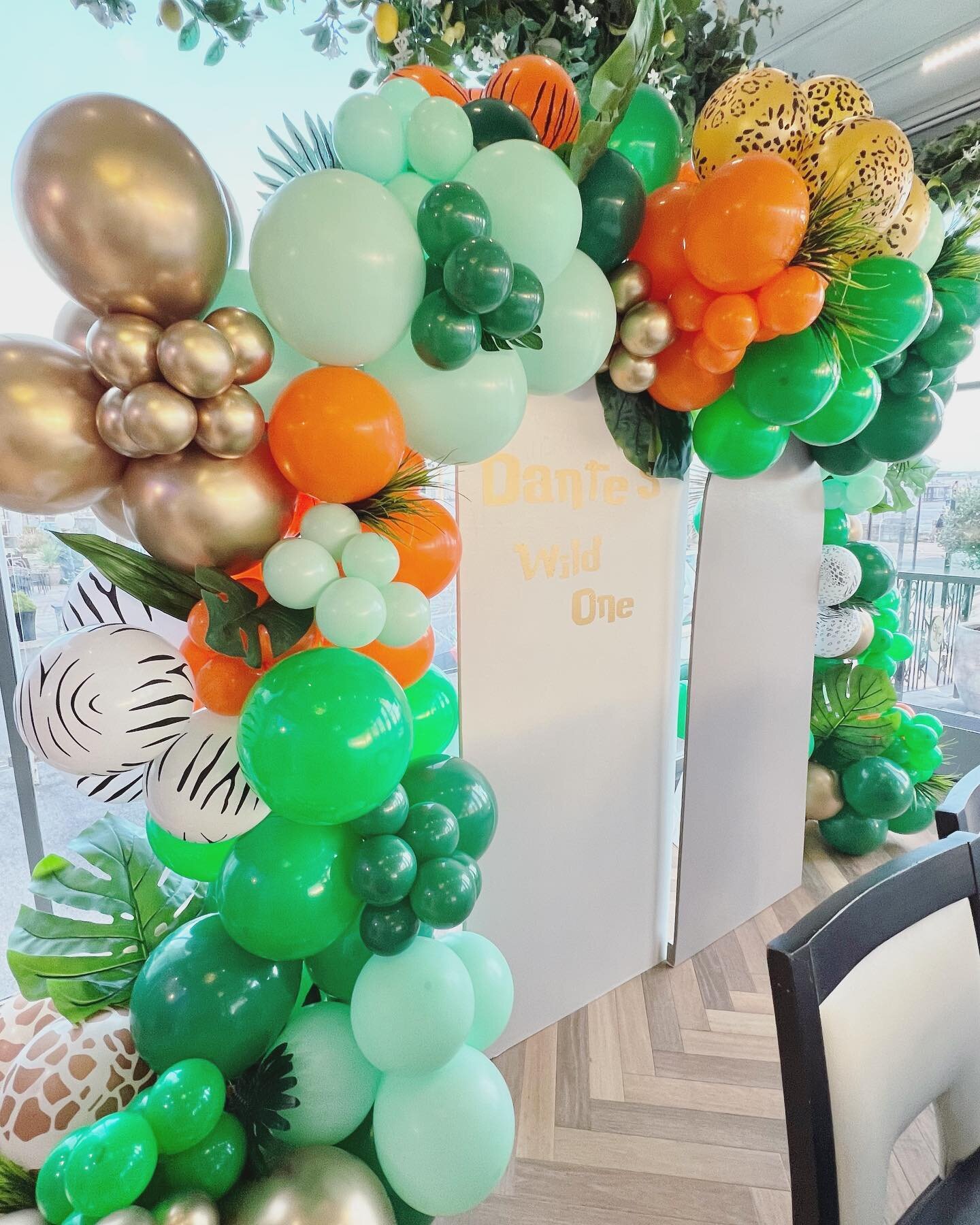 Its gonna be a WILD ONE!

#balloons #balloondecoration #backdrop #northsomerset #westonsupermare #wildone #1stbirthday #jungletheme