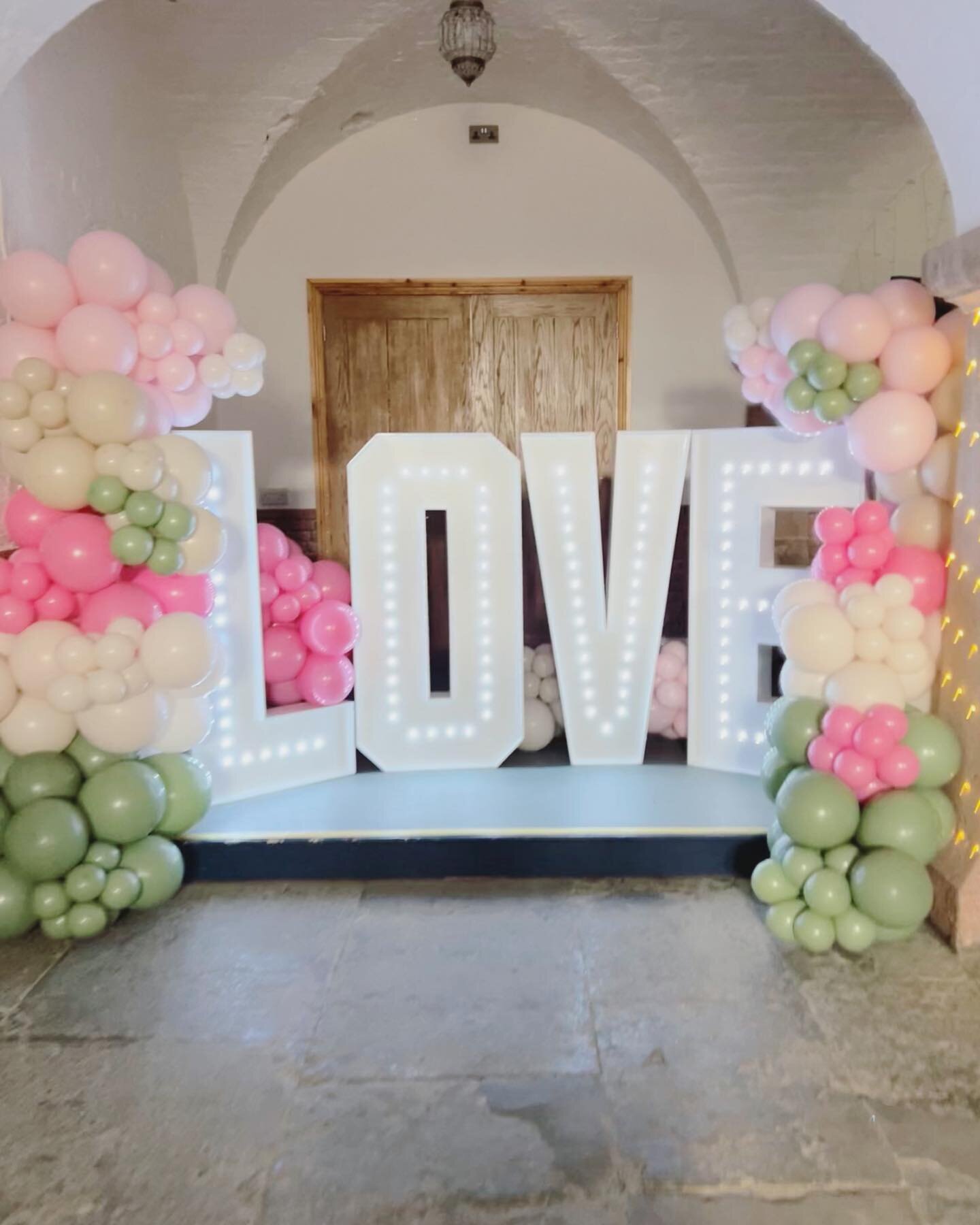 All you need is love. Our balloons framing @creative collections rather lovely LOVE letters @crowcombecourt

Venue: @crowcombecourt 
Styling: Creative Collections