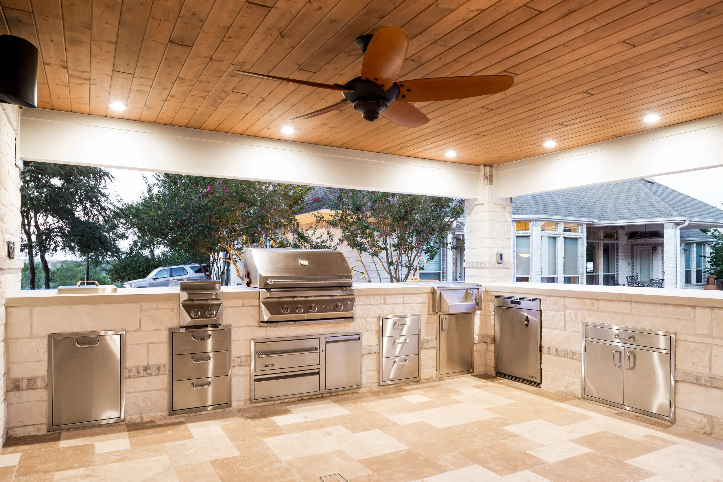 Outdoor Living Spaces | Custom Pool Builders | Austin Water Designs