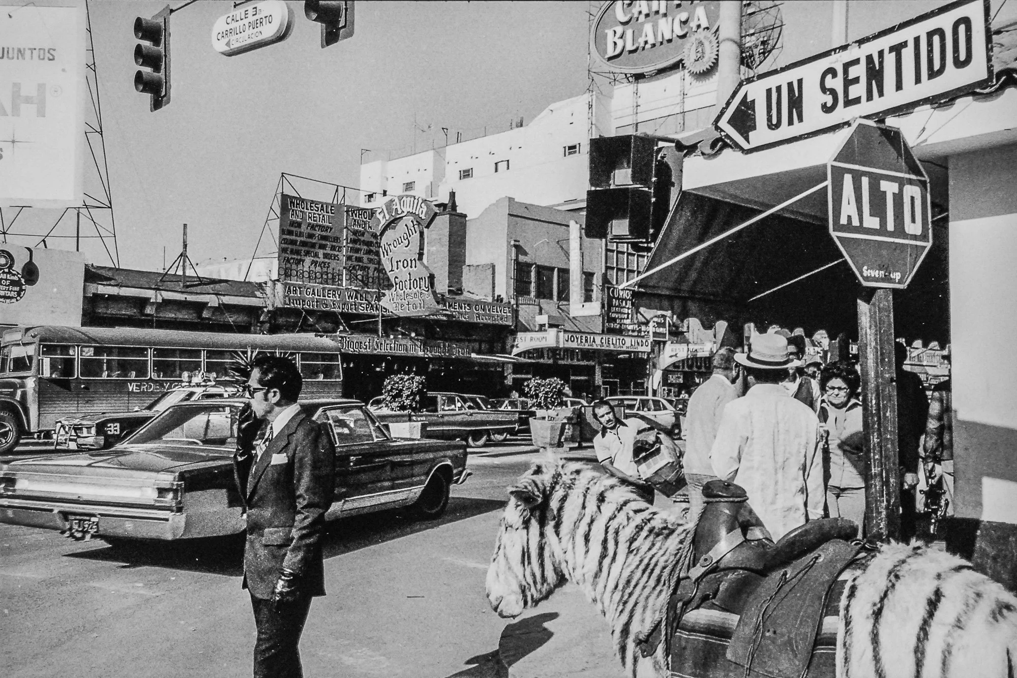 1973 Juarez-3-2.jpg