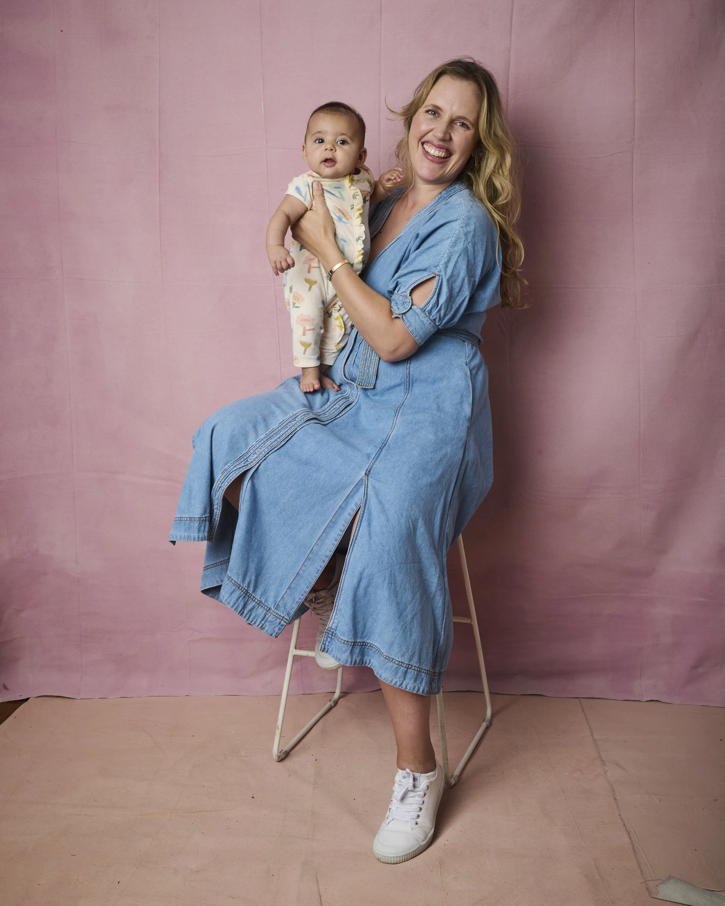 4250504_MothersDayPortraits_HStewart_20_PhoebeWood_4385.JPEG