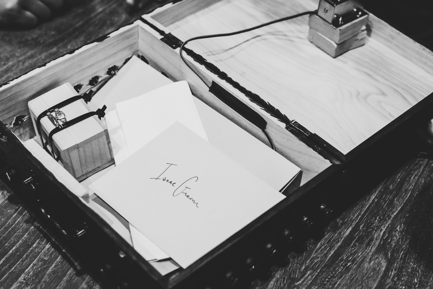 04_Open Box.jpg