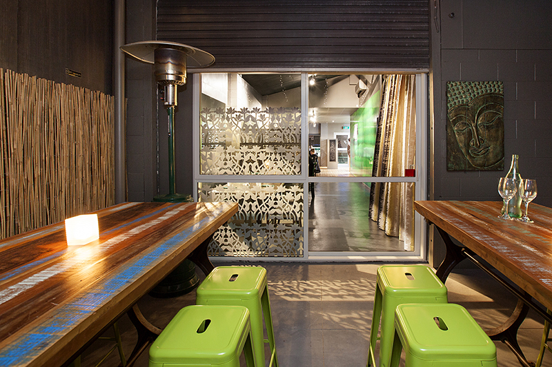 thai2go courtyard.jpg