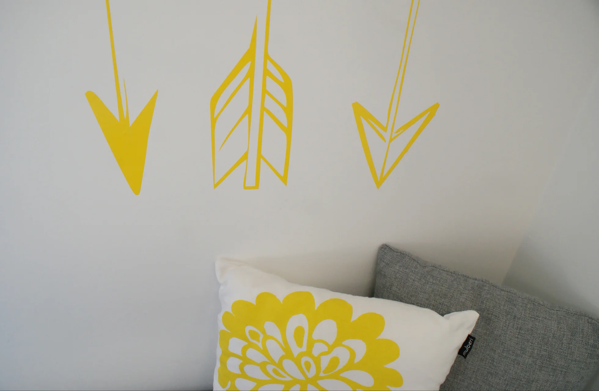 cushion detail.jpg