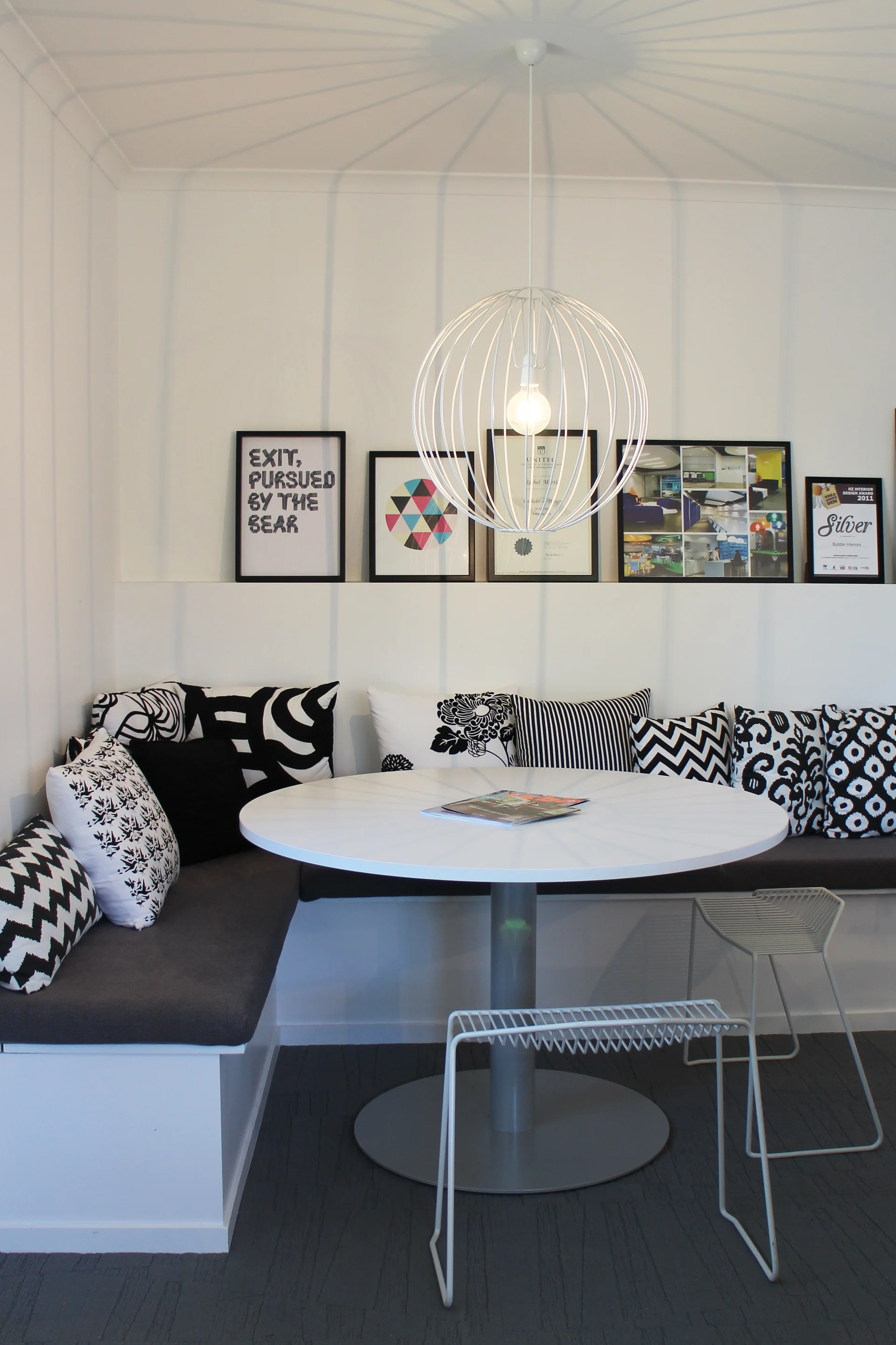 Bubble Interiors Papamoa Studio - Meeting Space