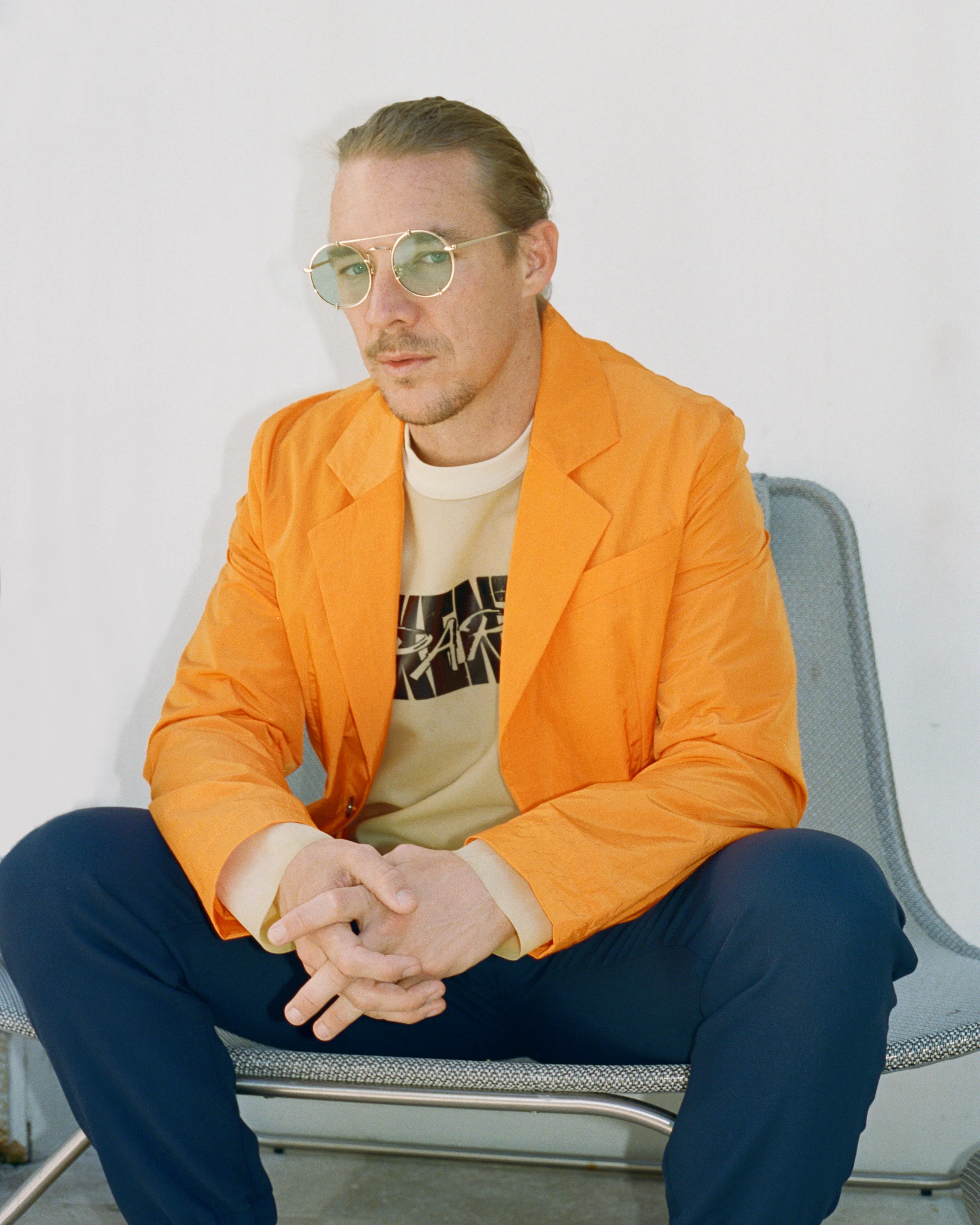 Diplo - L'Officiel Paris