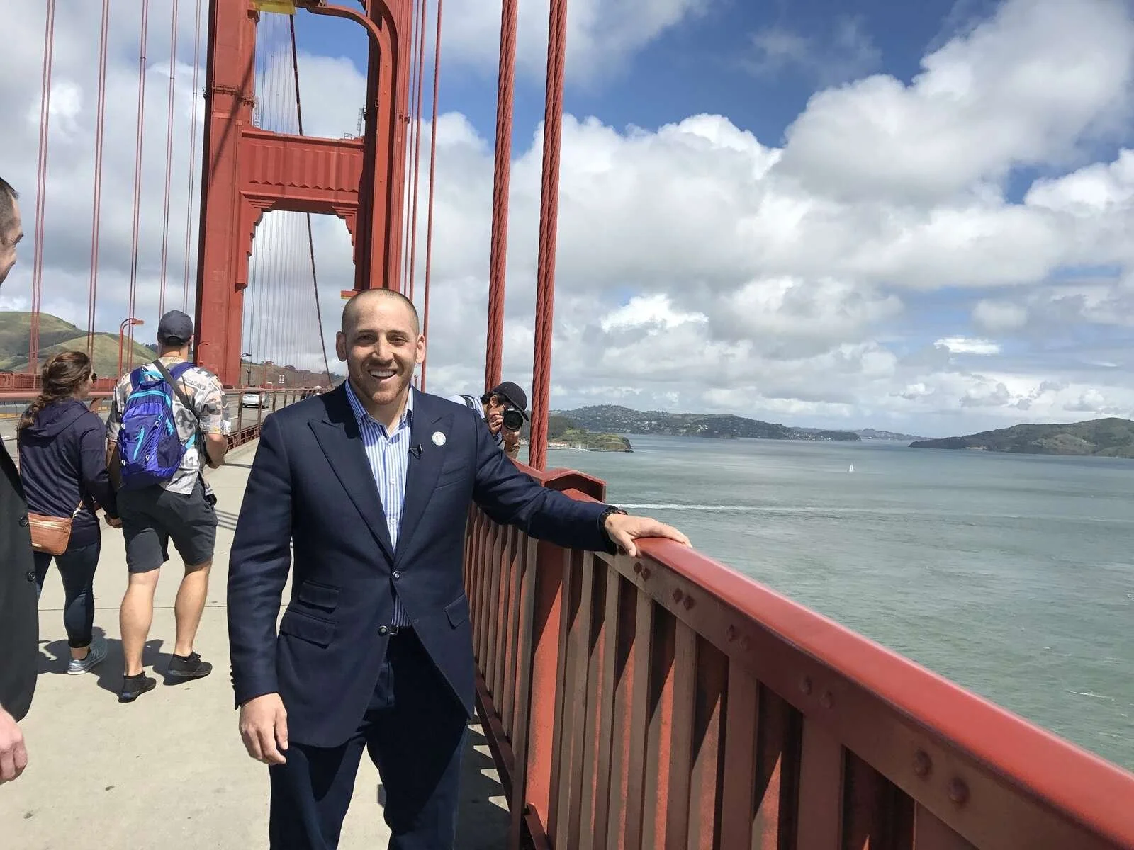 Kevin Hines: A Helping Hand