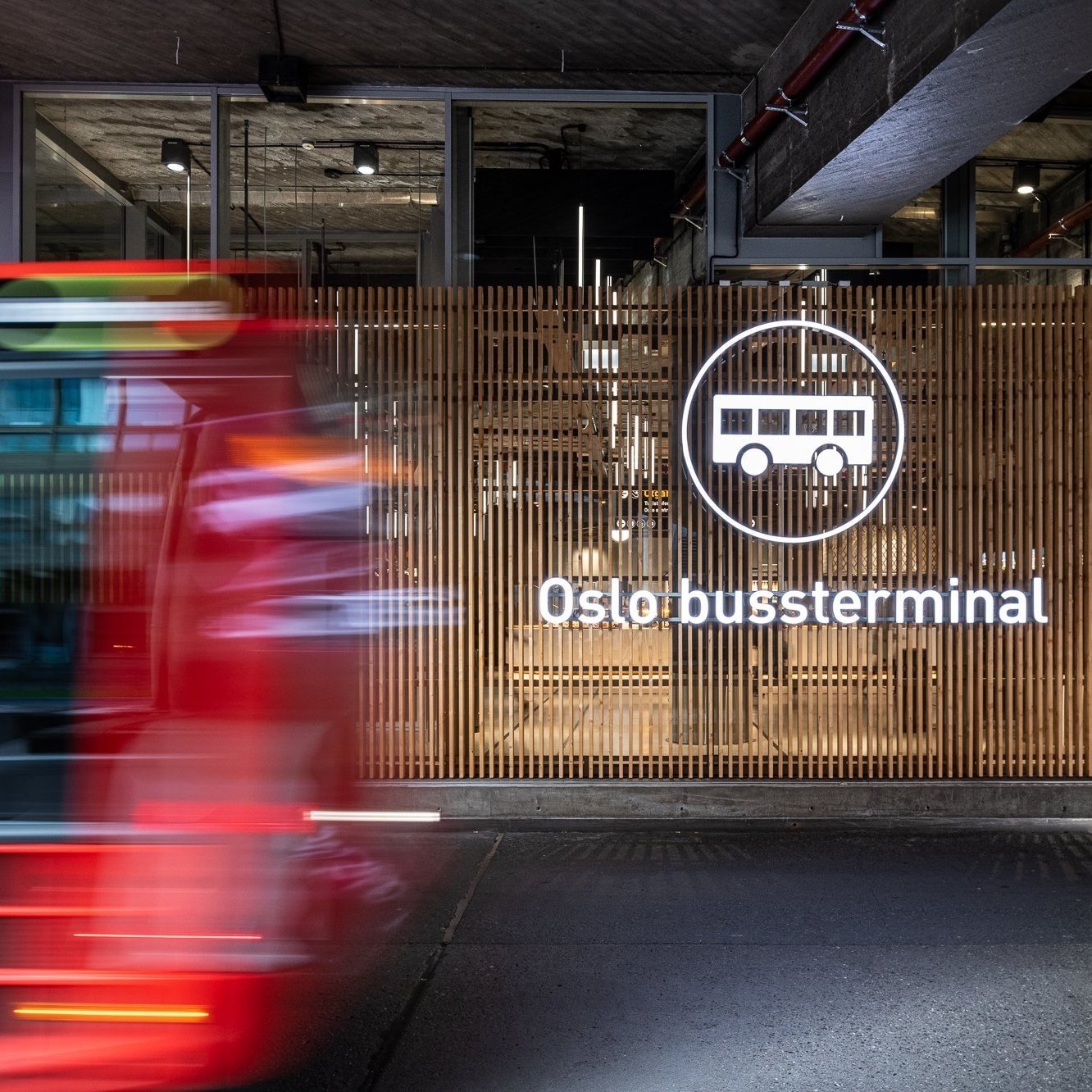 Oslo bussterminal (transformasjon), Gottlieb Paludan