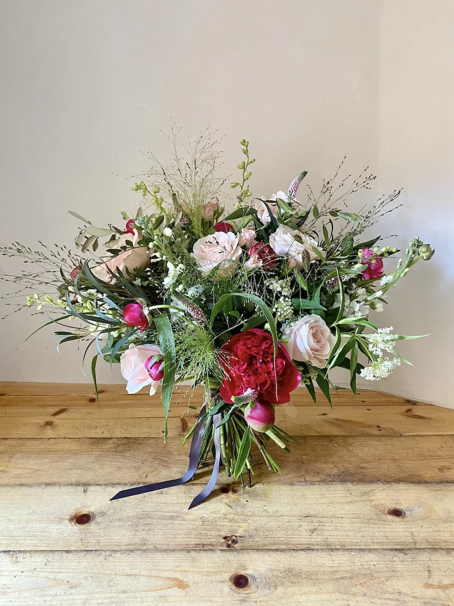 Flower Delivery Winchester, Alresford & Alton Wildbunch Florists