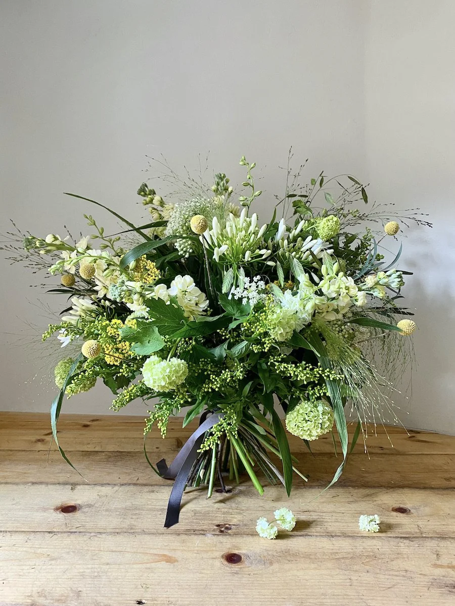 Flower Delivery Winchester, Alresford & Alton Wildbunch Florists