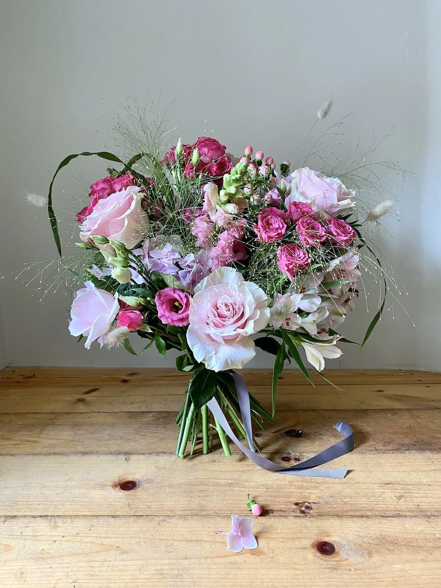 Flower Delivery Winchester, Alresford & Alton Wildbunch Florists