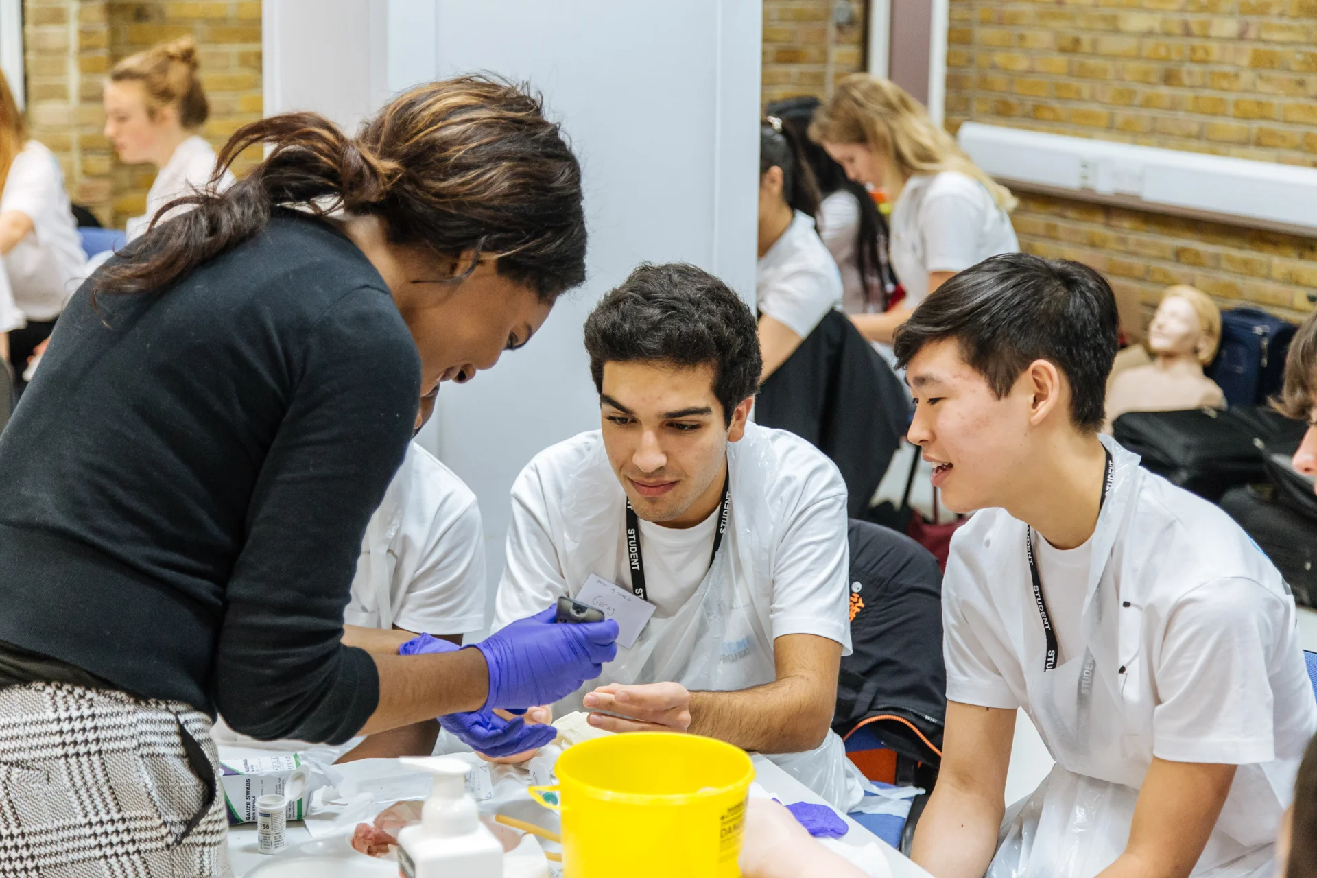 Medicine Work Experience & Careers Day — CareerDays.co.uk