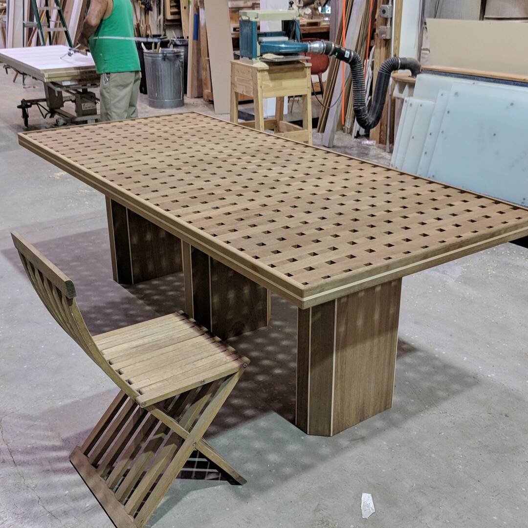 Project update. The shop has been busy with customer work so we have gotten a little behind in the new table. Here are a few photos of the progress we have made since the first update.  To give a little flair we added a #maple #inlay Soon we will app