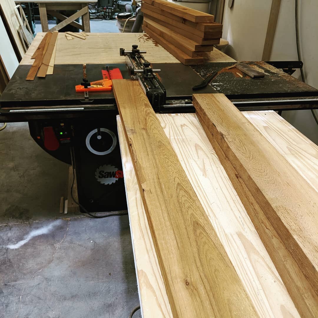 Working on a custom sign for a friend this week.  This #westernredcedar was just to pretty not to photograph. We have quite the selection in stock. Our inventory is of rough sawn for your rustic projects.  A couple of passes through a plainer and you