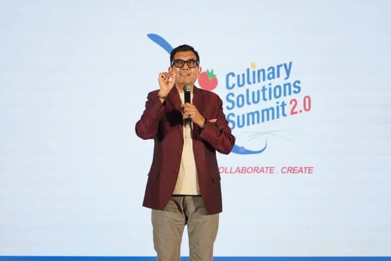 Image-2-Sanjeev-Kapoor-addressing-at-the-Culinary-Solutions-Summit-2.0-768x512.jpeg