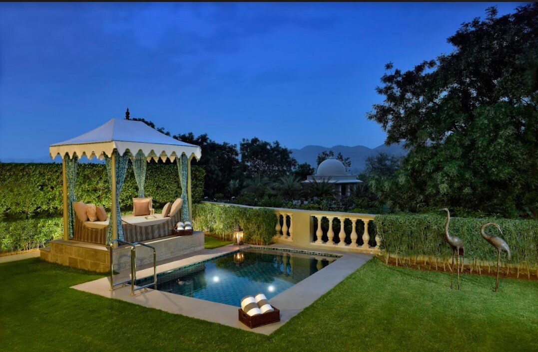 oasis suite with pool.jpg