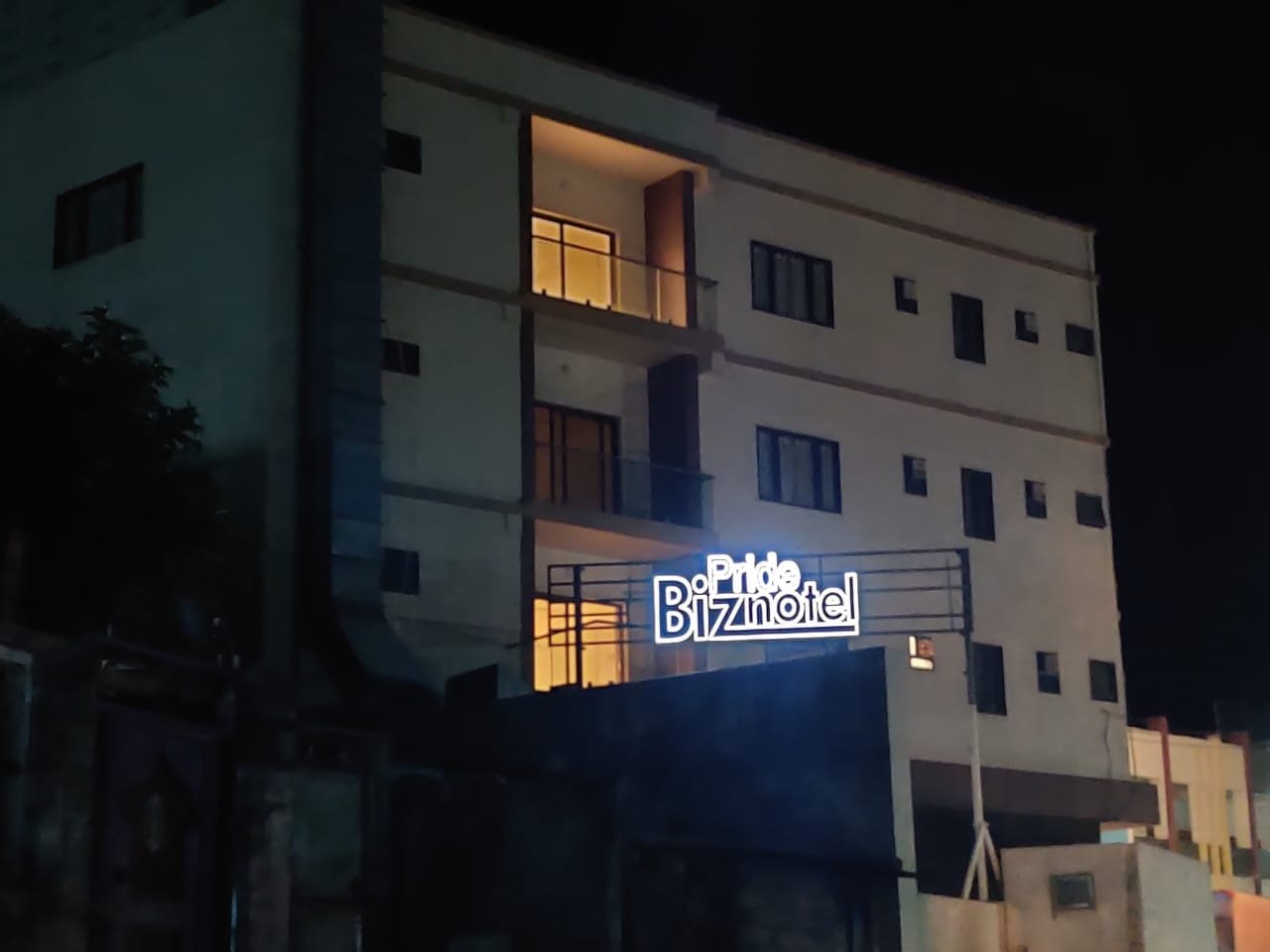 Facade.jpg