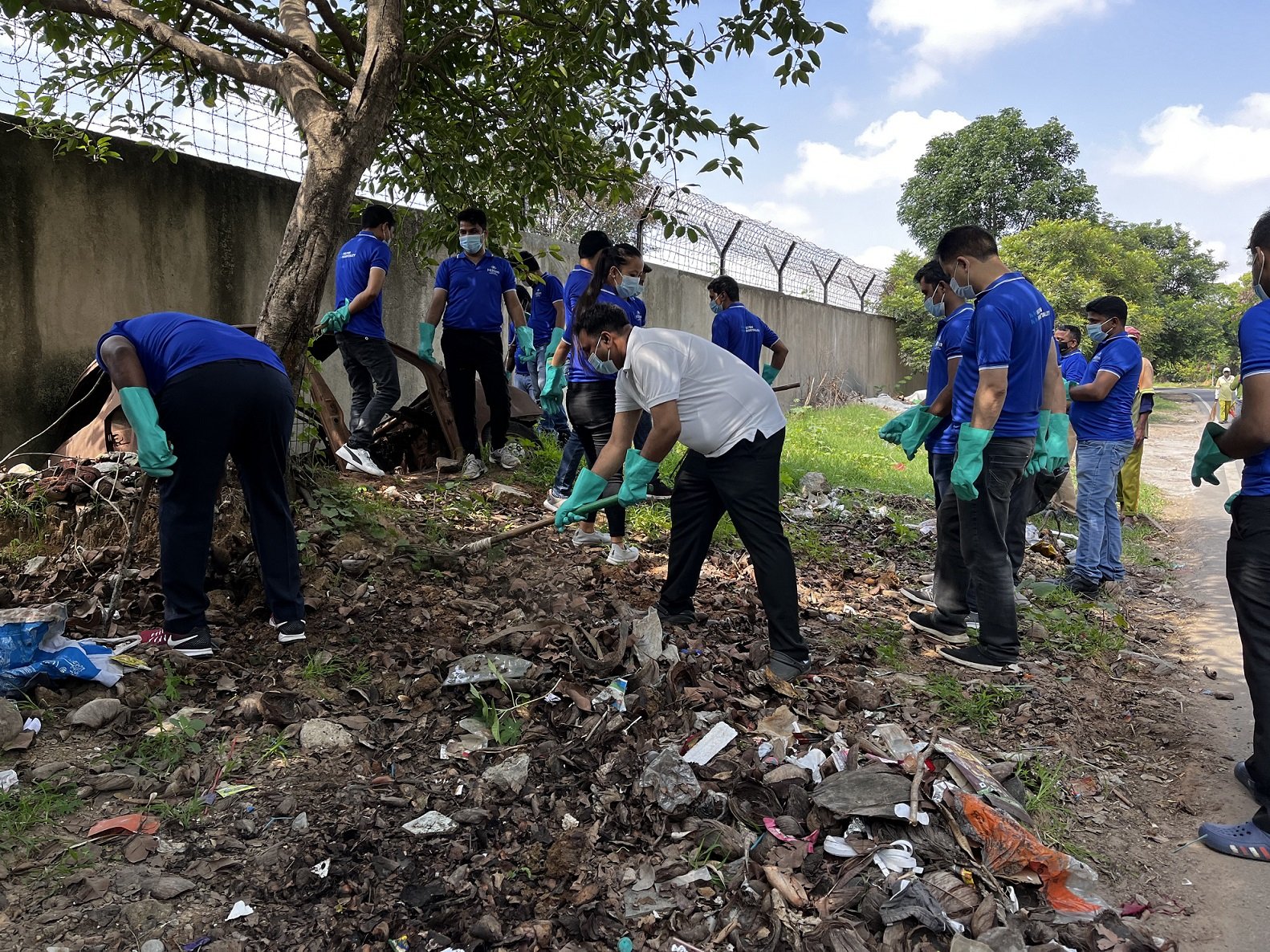 Cleanliness Drive by Hilton Bangalore Embassy GolfLinks (1).JPG